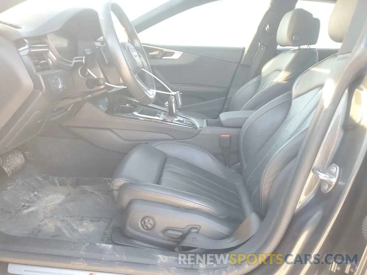 7 fotografías del automóvil dañado WAUFACF55MA019605 AUDI A5 2021