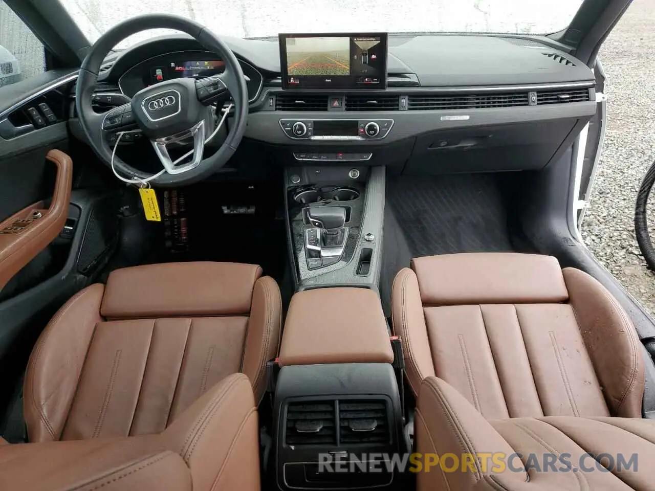 8 fotografías del automóvil dañado WAUFACF57MA019587 AUDI A5 2021