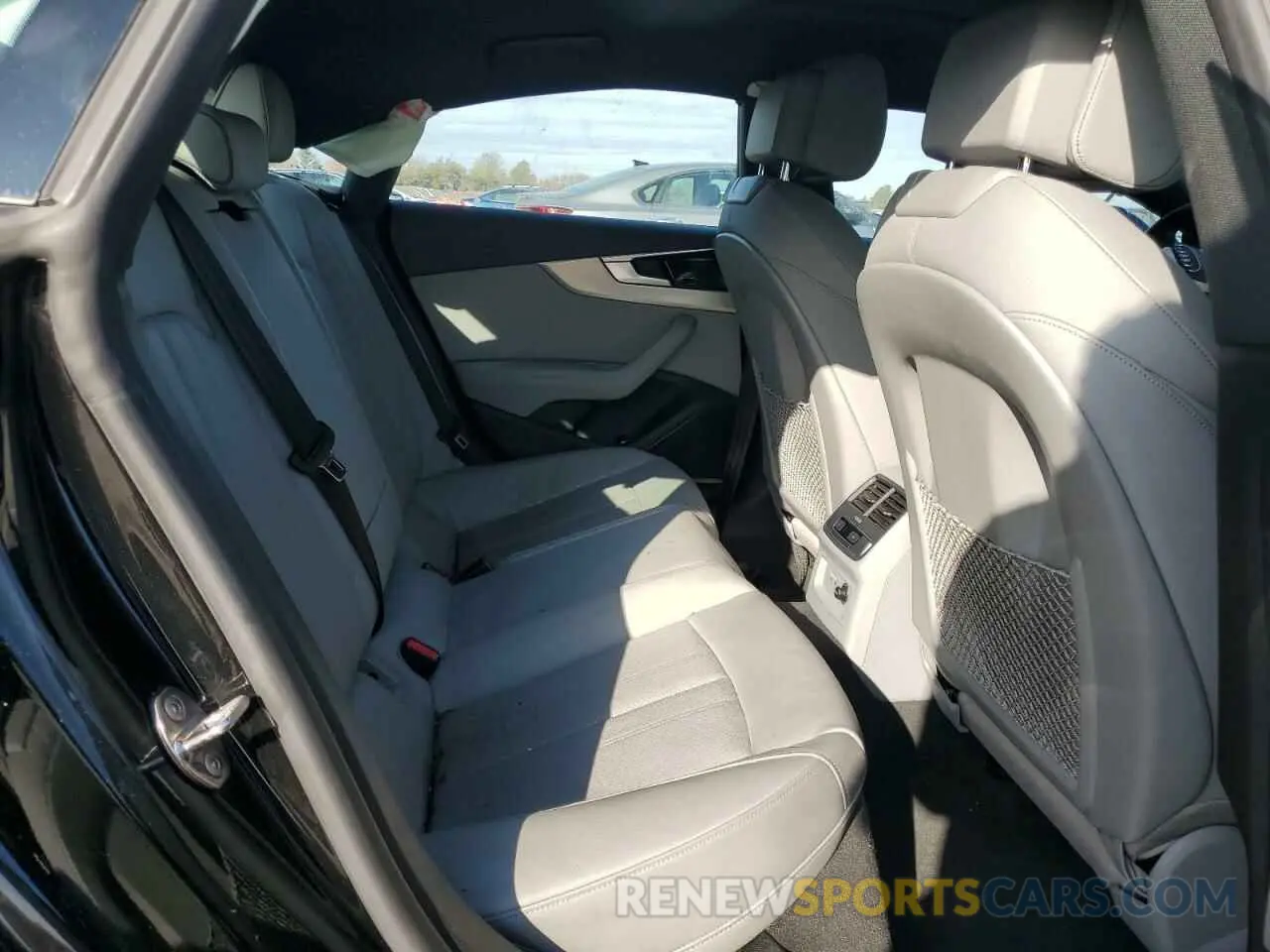 10 fotografías del automóvil dañado WAUFACF59MA062859 AUDI A5 2021