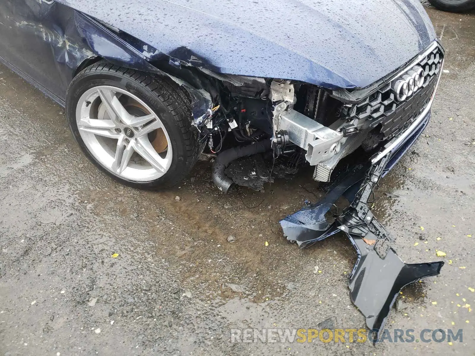 9 fotografías del automóvil dañado WAUSAAF55MA038450 AUDI A5 2021