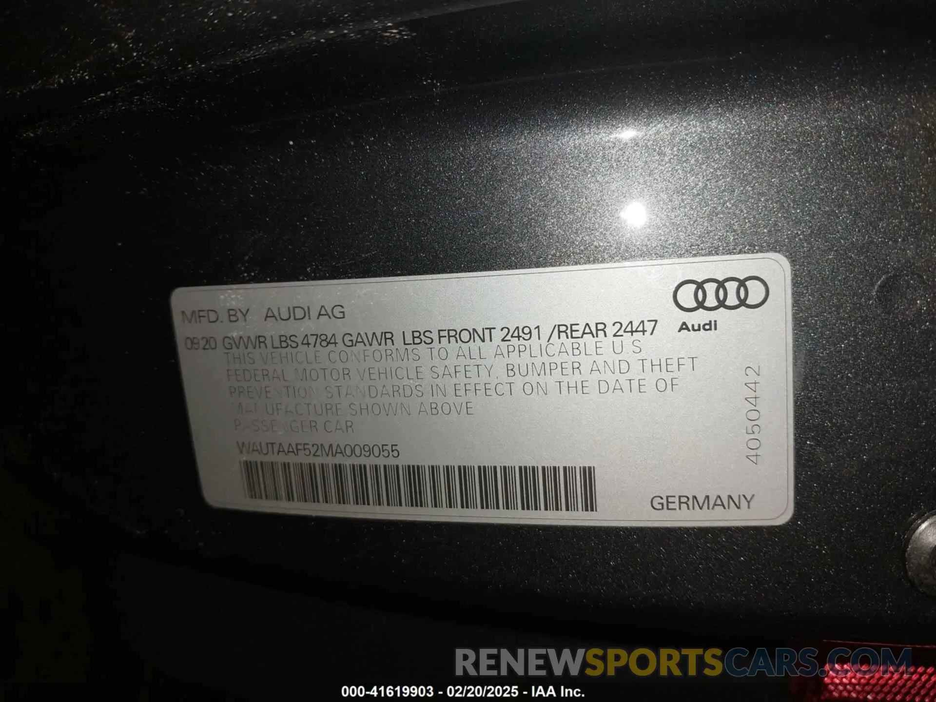 9 fotografías del automóvil dañado WAUTAAF52MA009055 AUDI A5 2021