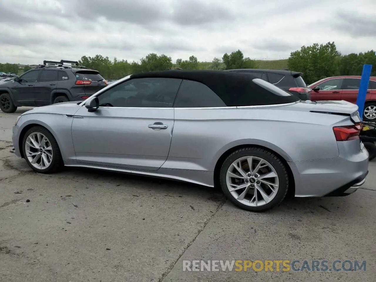 2 fotografías del automóvil dañado WAUWAGF55MN006904 AUDI A5 2021