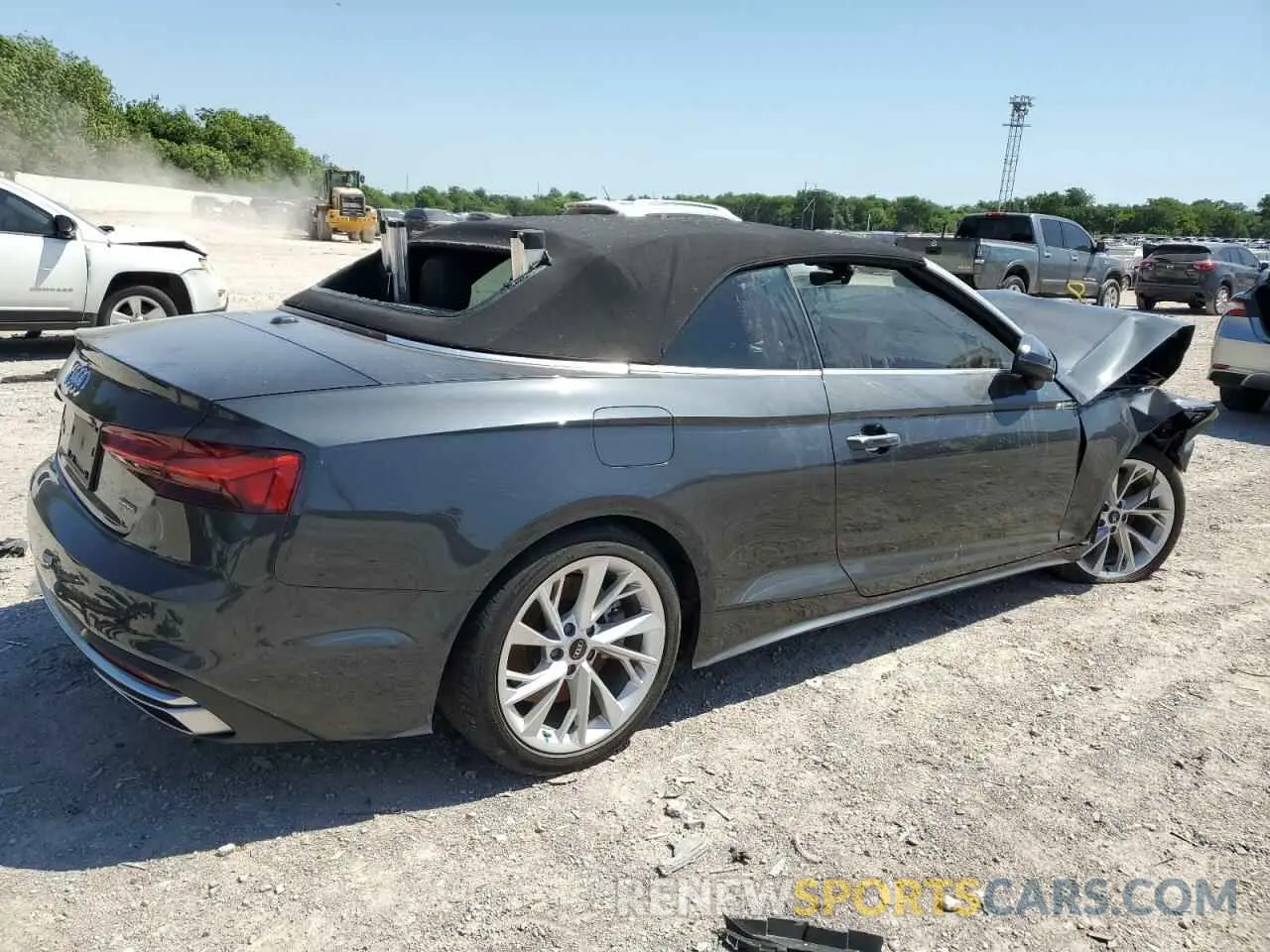 3 fotografías del automóvil dañado WAUWAGF56MN004871 AUDI A5 2021