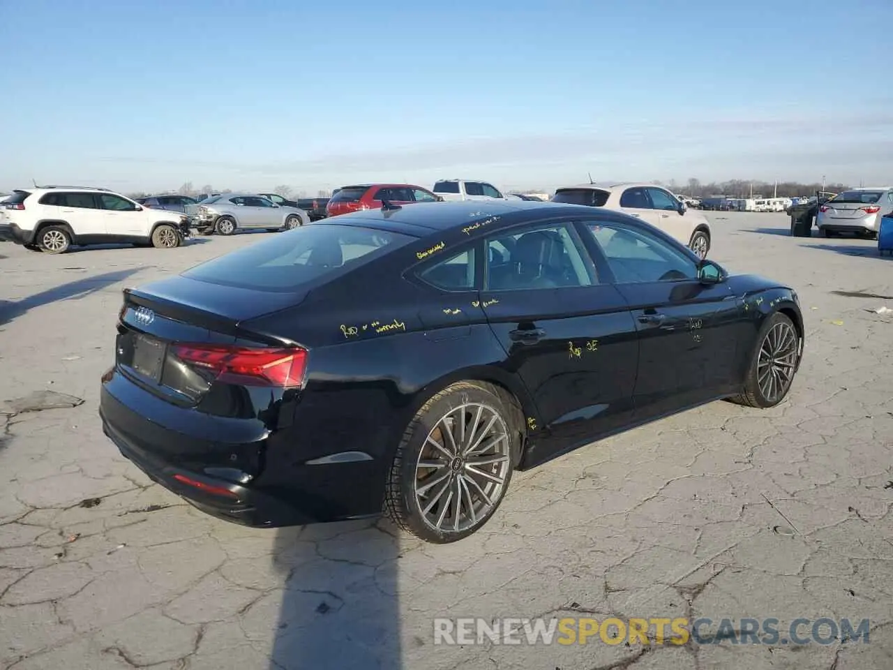 3 fotografías del automóvil dañado WAUCBCF52NA029266 AUDI A5 2022