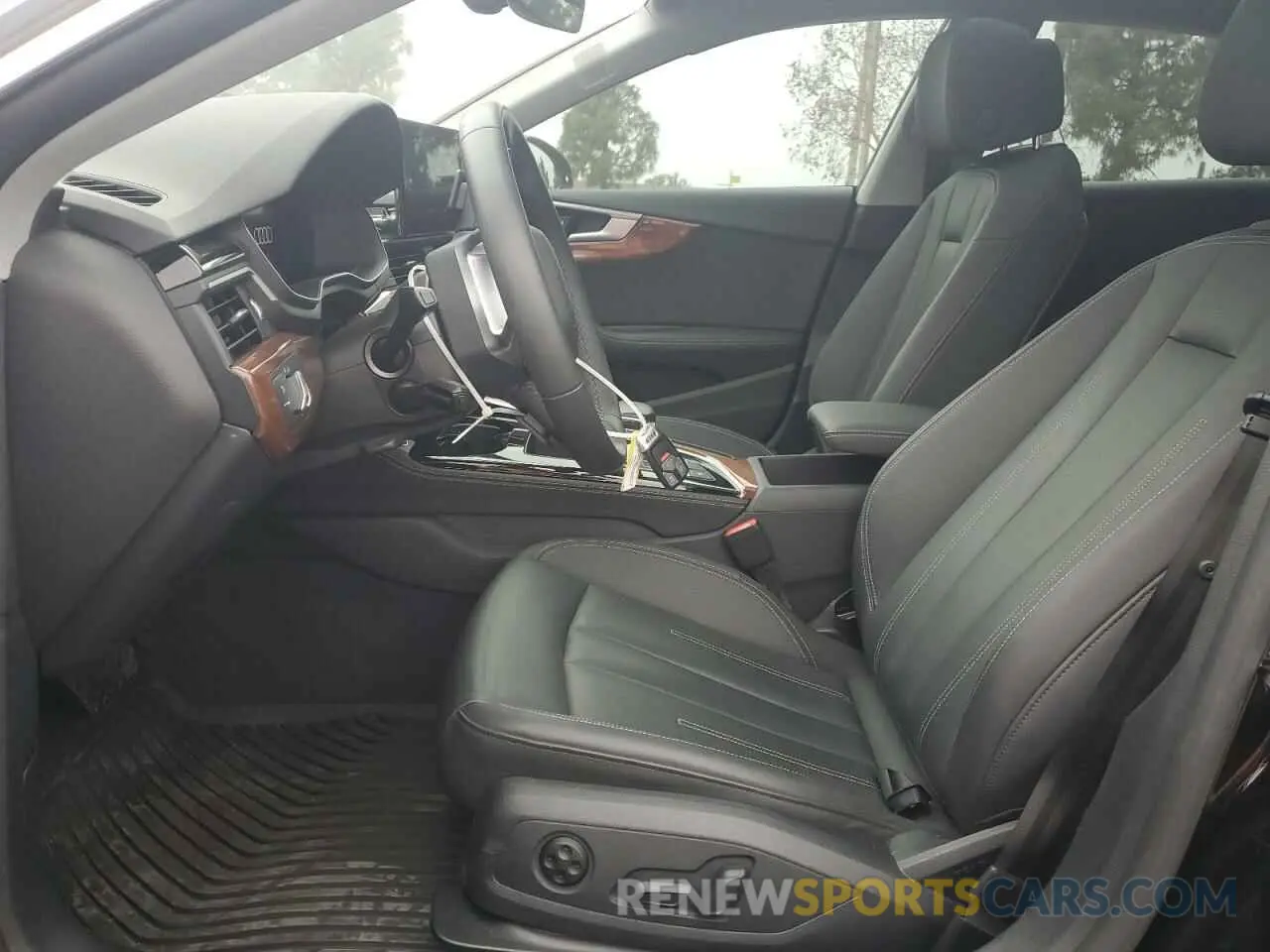 7 fotografías del automóvil dañado WAUCBCF53NA006255 AUDI A5 2022