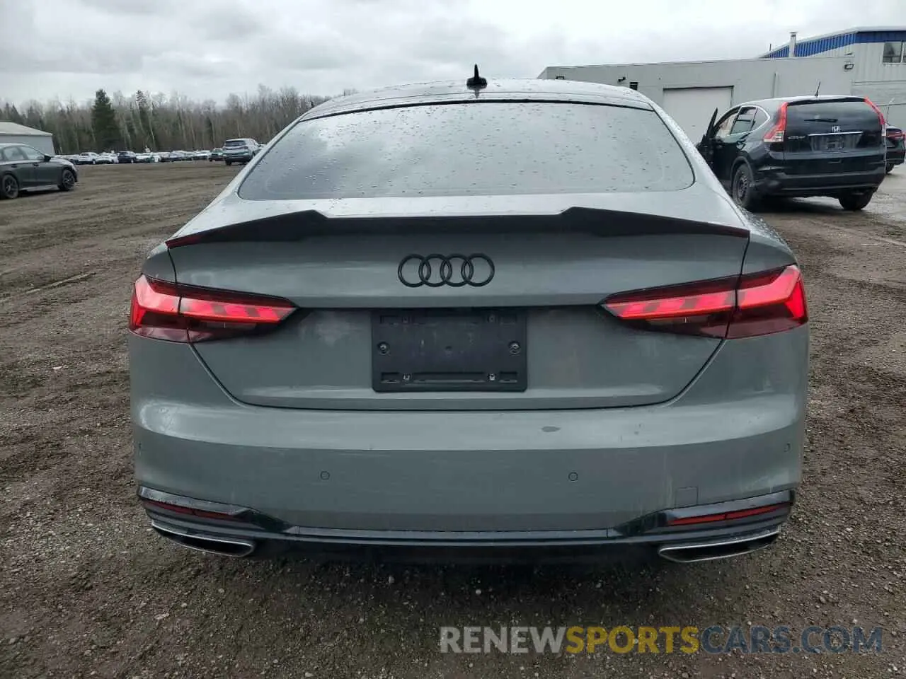 6 fotografías del automóvil dañado WAUEACF55NA020024 AUDI A5 2022