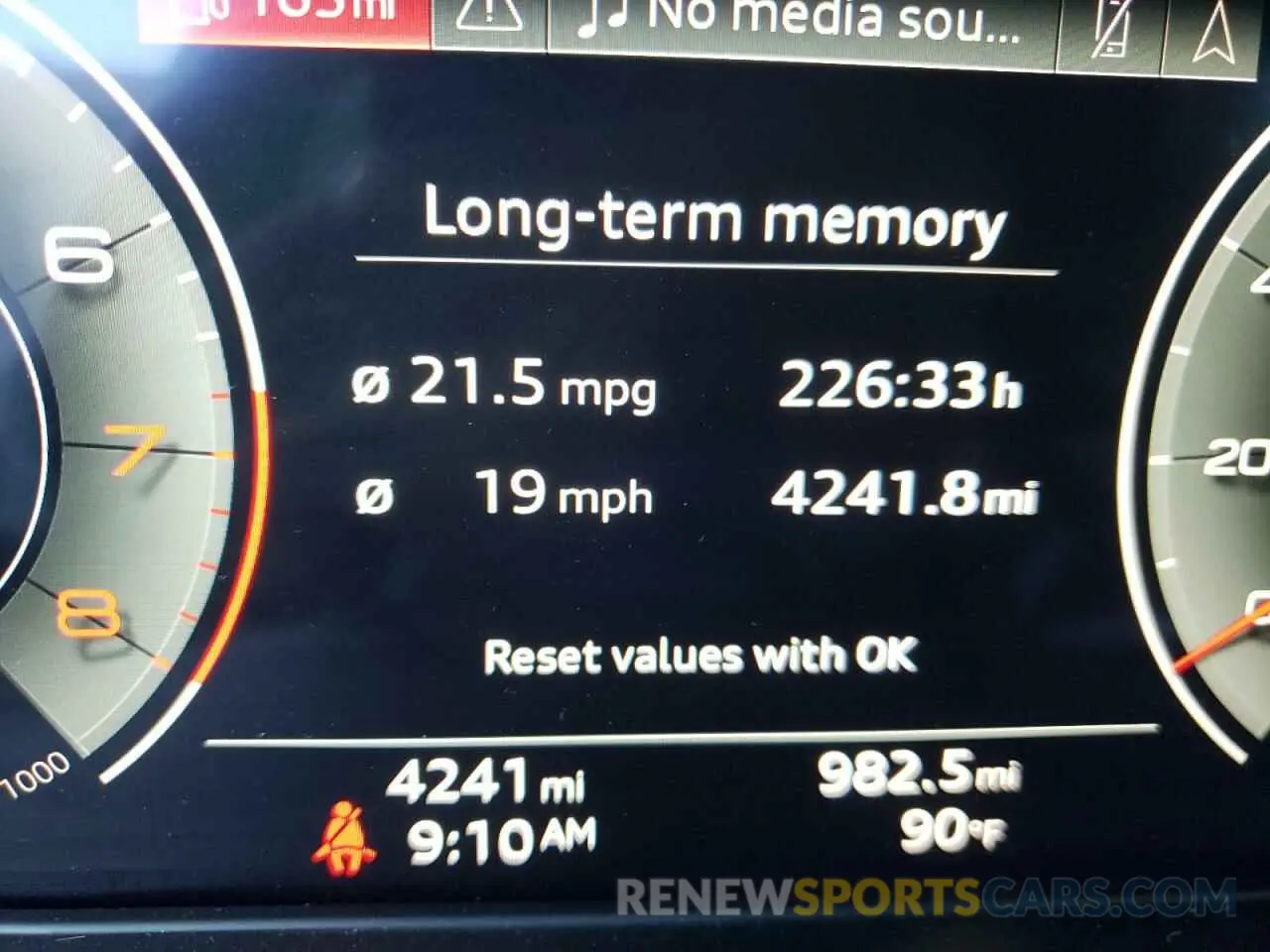 8 fotografías del automóvil dañado WAUFACF59NA018992 AUDI A5 2022