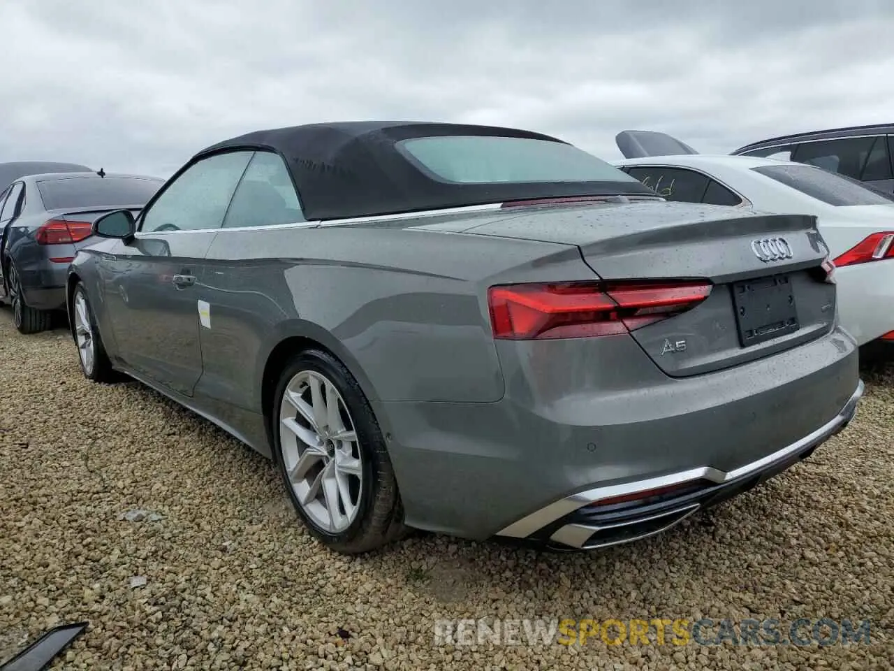 2 fotografías del automóvil dañado WAU5AGF57PN003616 AUDI A5 2023