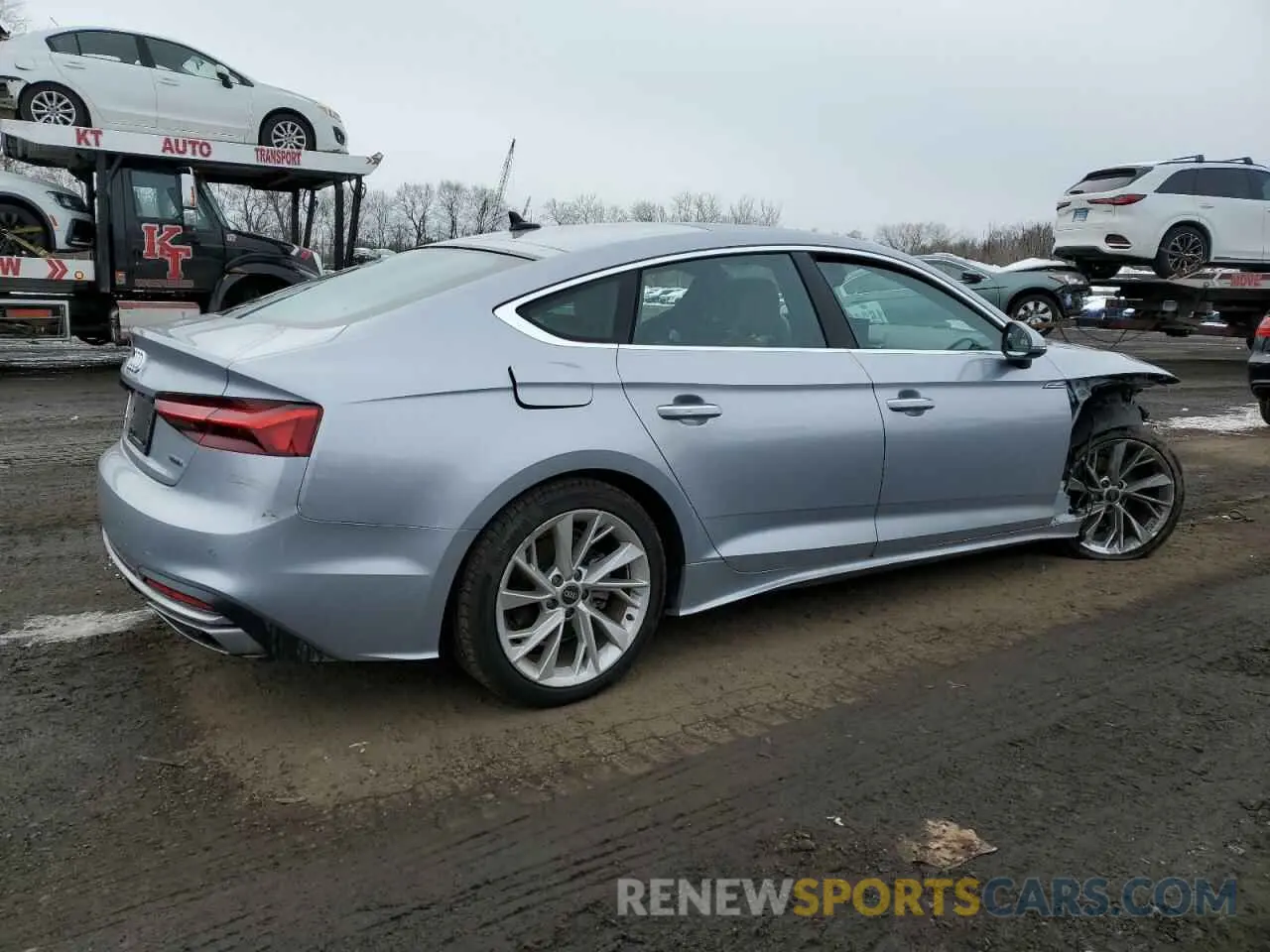 3 fotografías del automóvil dañado WAUABCF52PA027060 AUDI A5 2023