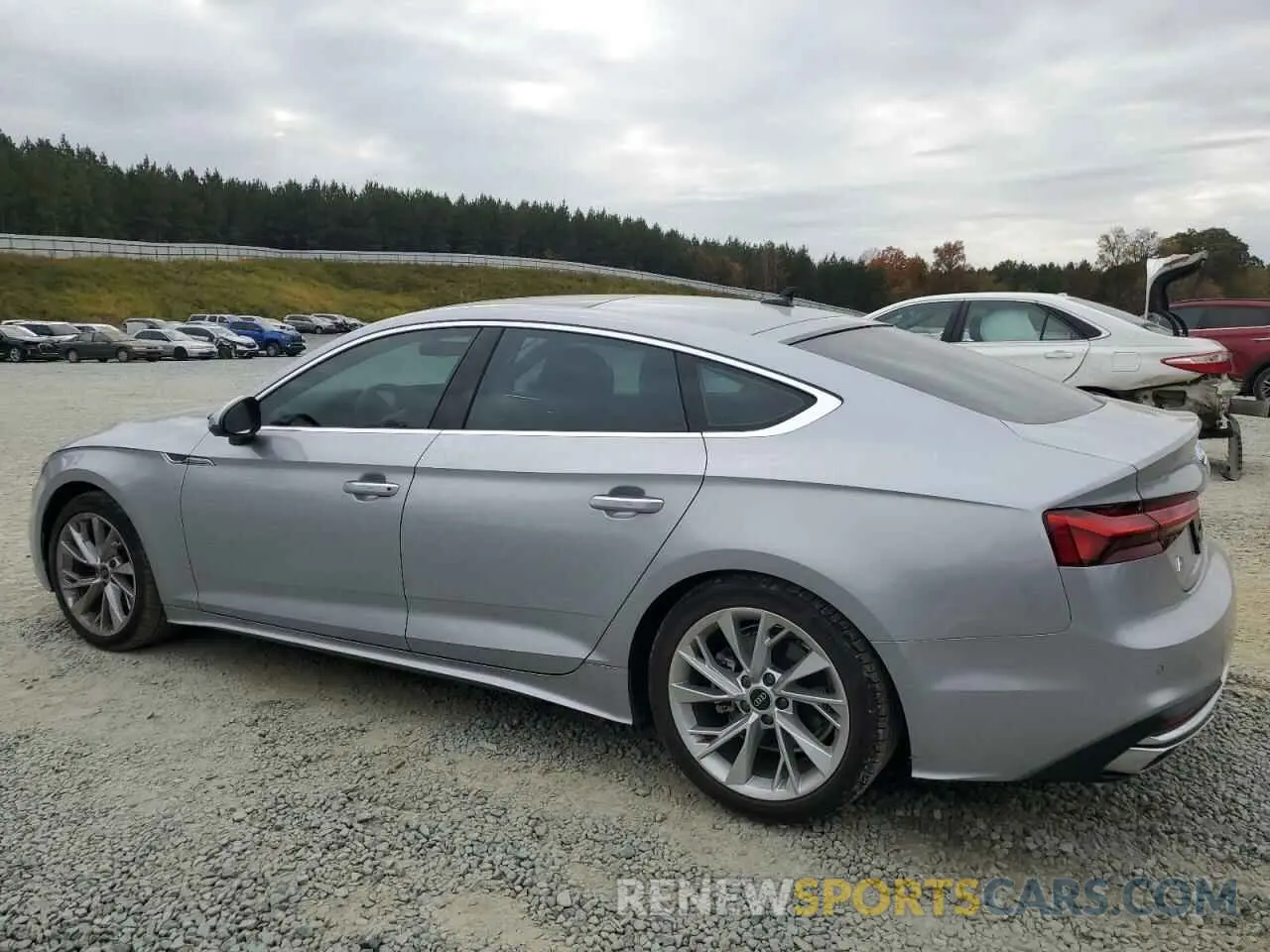 2 fotografías del automóvil dañado WAUCBCF55PA048526 AUDI A5 2023