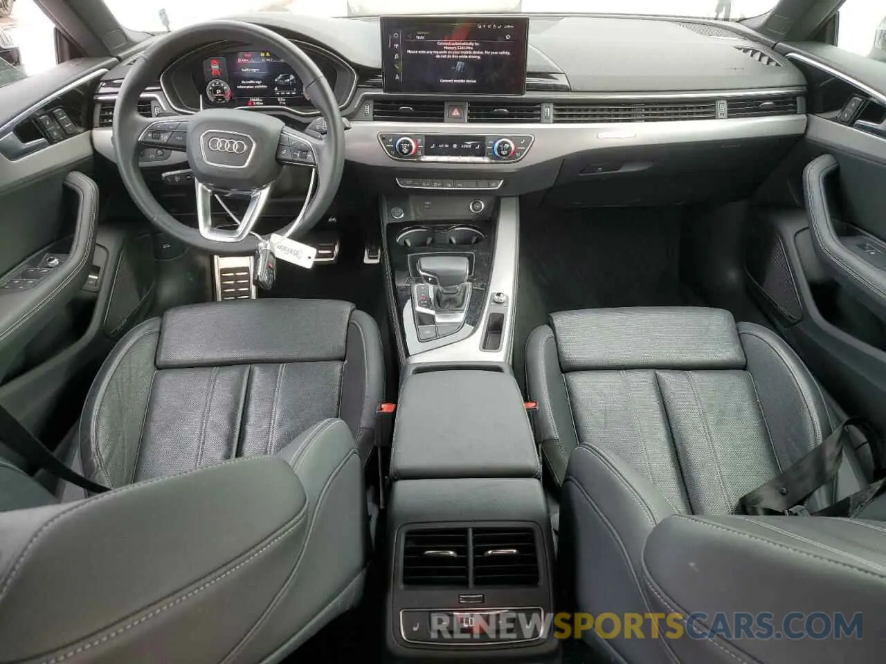 8 fotografías del automóvil dañado WAUEACF56PA034405 AUDI A5 2023