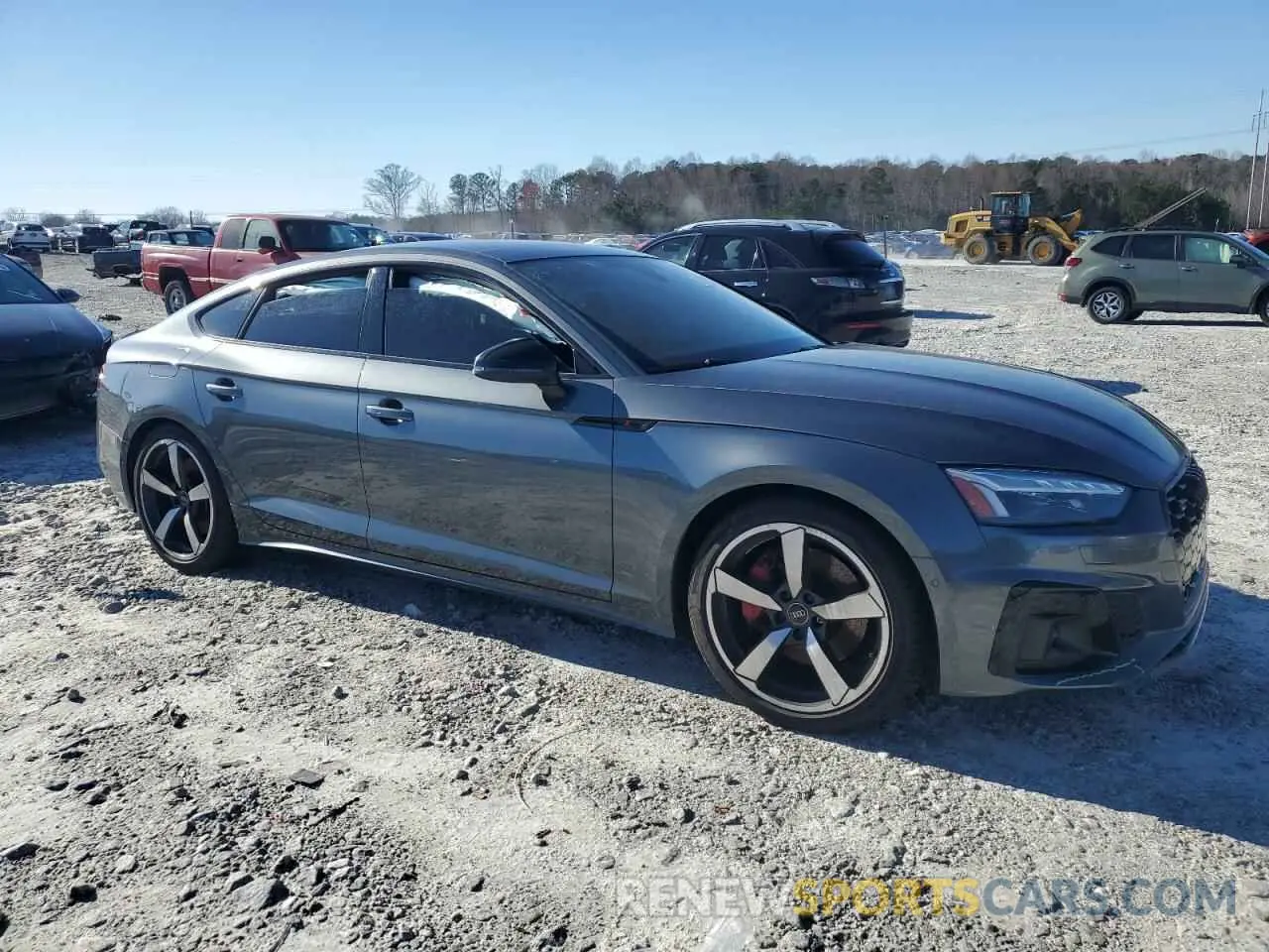 4 fotografías del automóvil dañado WAUEACF58PA052260 AUDI A5 2023