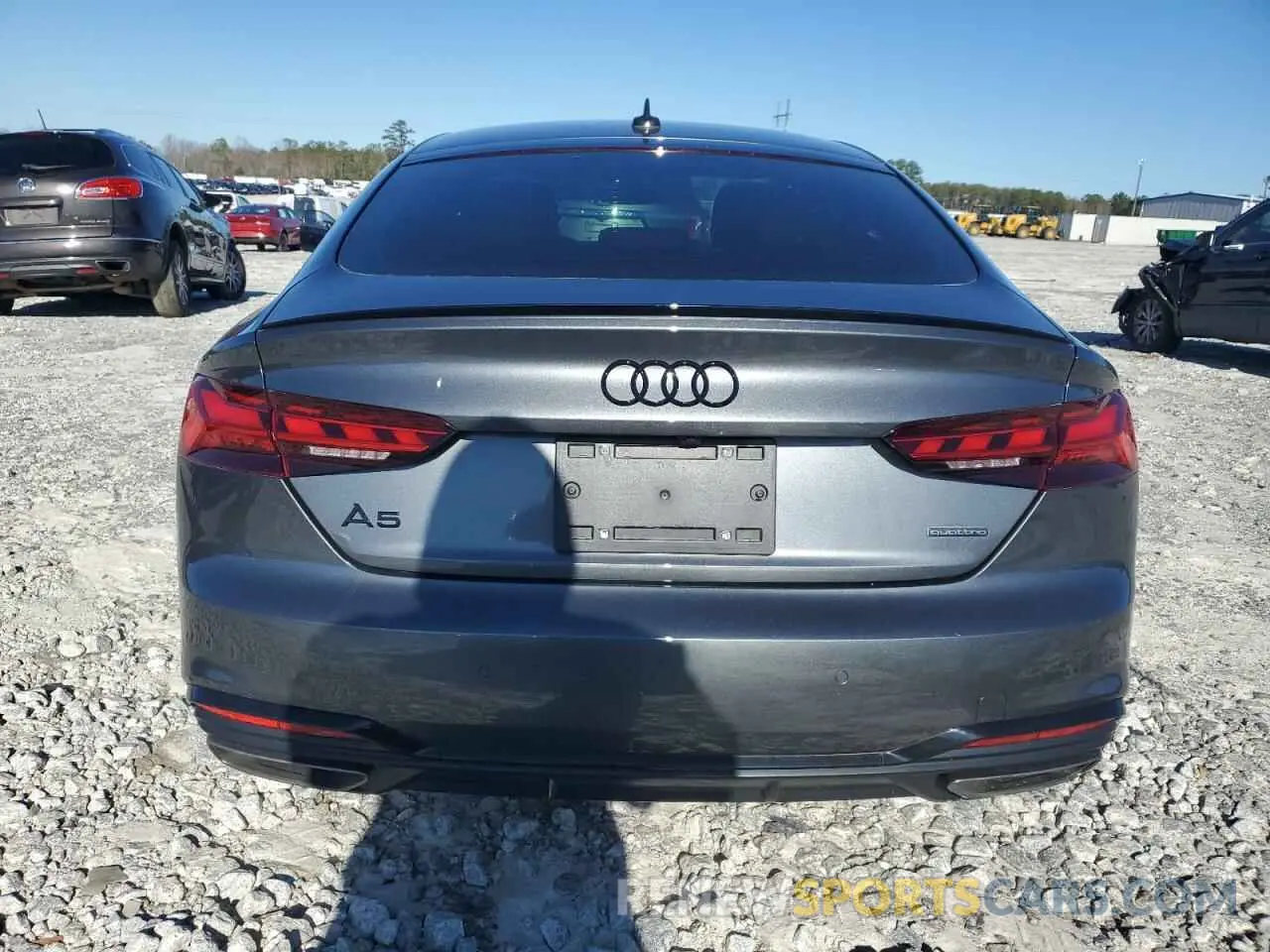 6 fotografías del automóvil dañado WAUEACF58PA052260 AUDI A5 2023