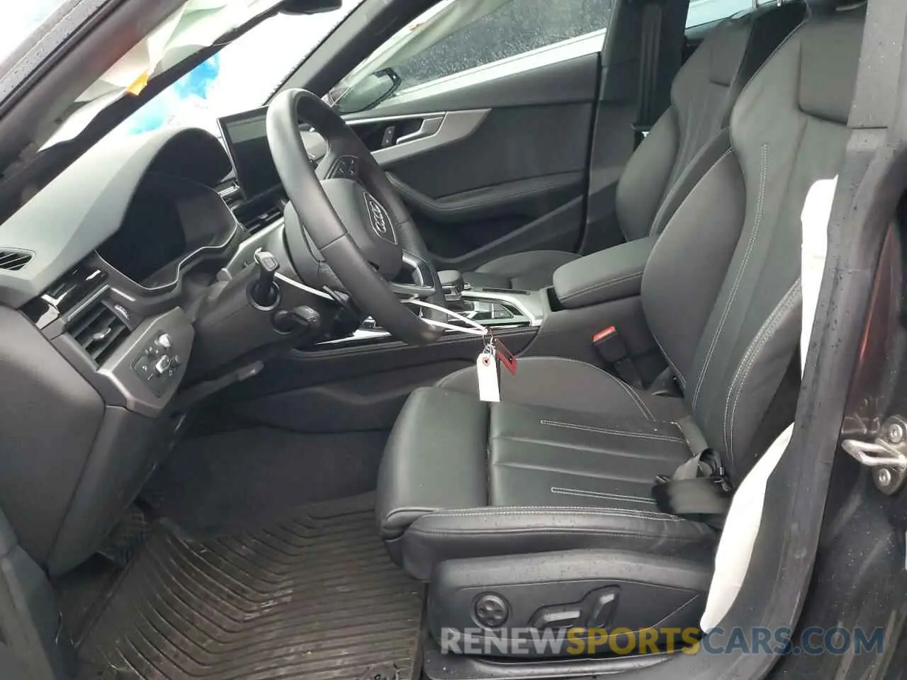 7 fotografías del automóvil dañado WAUEACF58PA052260 AUDI A5 2023
