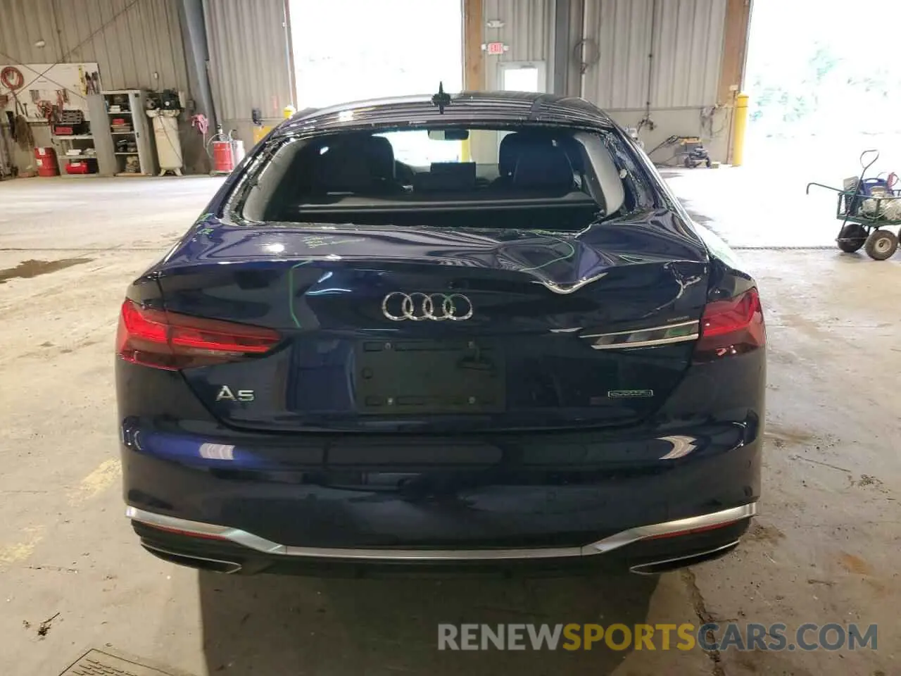 6 fotografías del automóvil dañado WAUFACF53PA061694 AUDI A5 2023