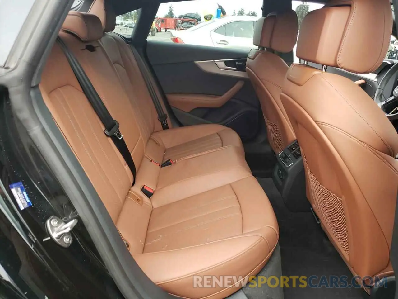10 fotografías del automóvil dañado WAUFACF55PA019396 AUDI A5 2023