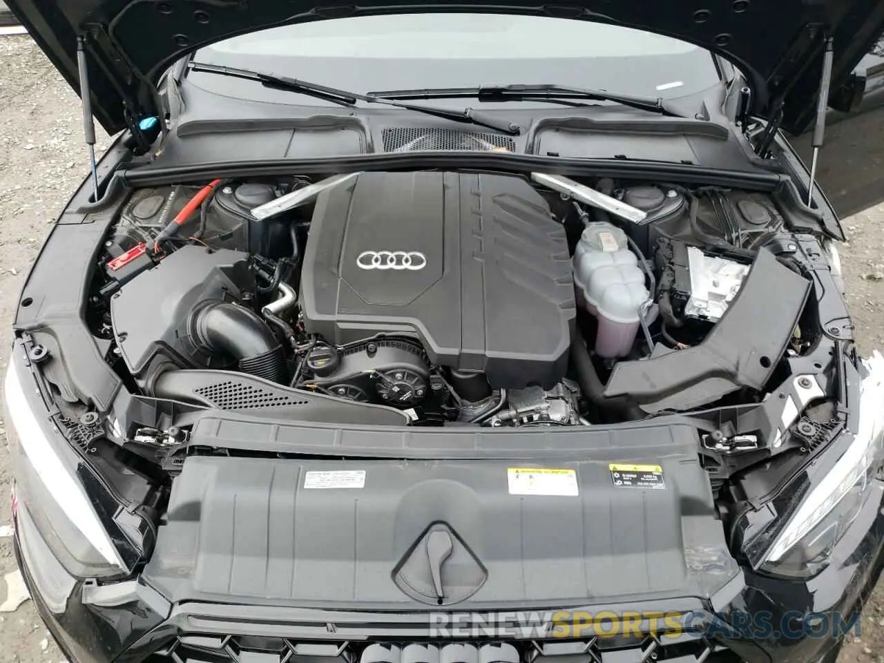 12 fotografías del automóvil dañado WAUFACF55PA019396 AUDI A5 2023