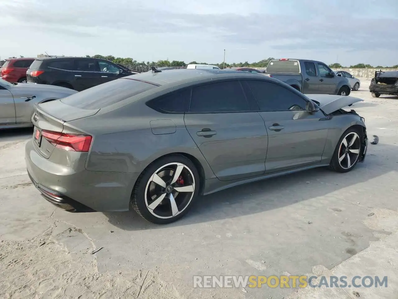 3 fotografías del automóvil dañado WAUFACF57PA009307 AUDI A5 2023