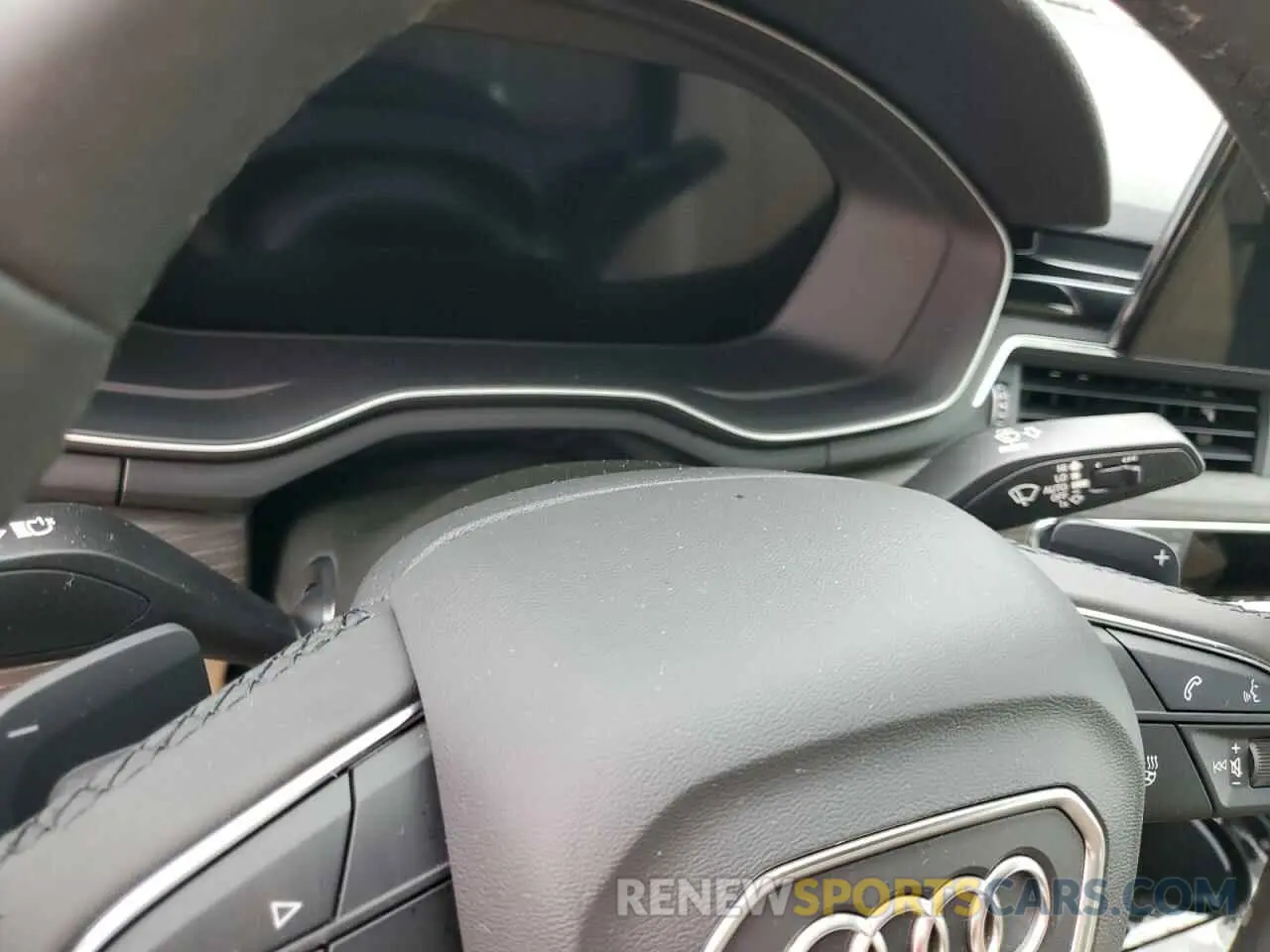 9 fotografías del automóvil dañado WAUFACF57PA024860 AUDI A5 2023