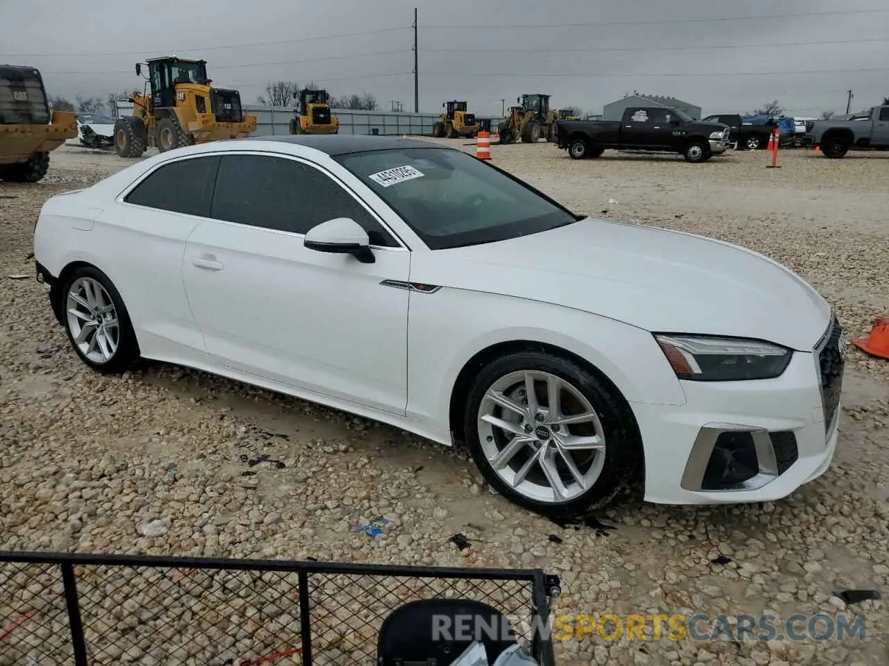 4 fotografías del automóvil dañado WAUTAAF55PA022631 AUDI A5 2023