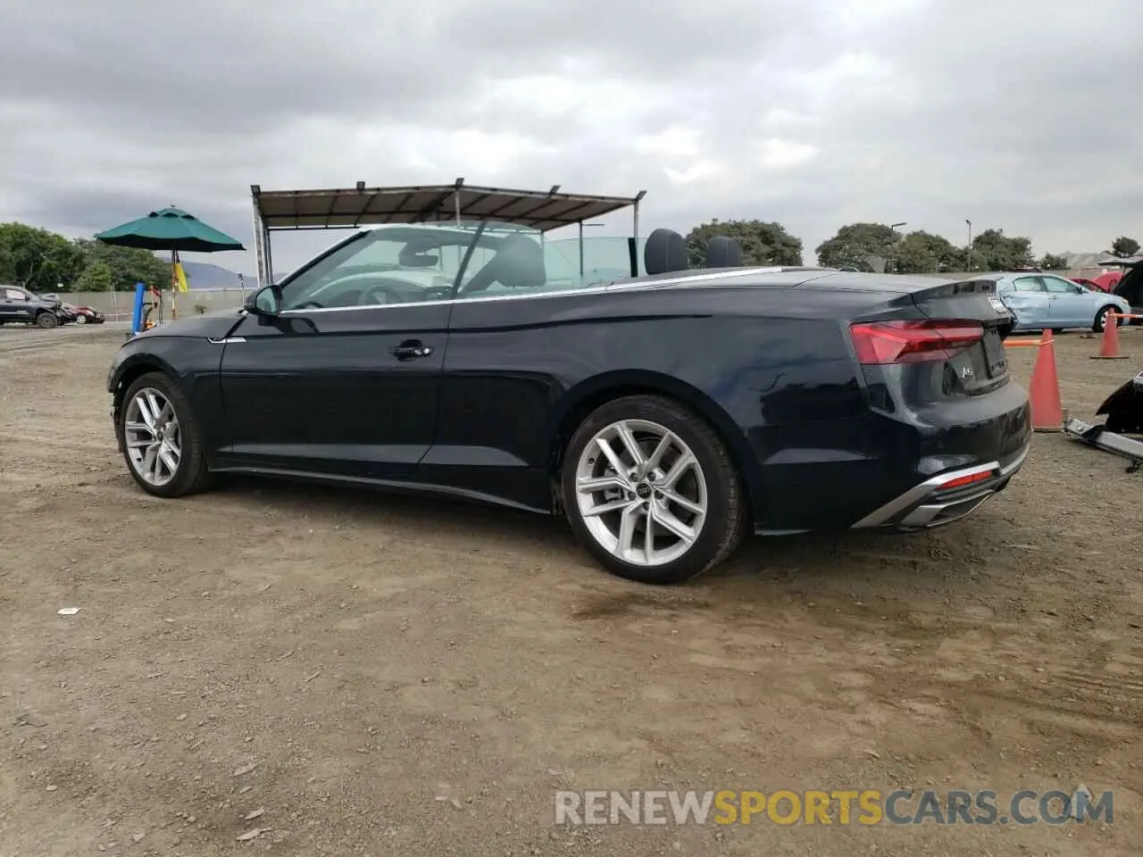 2 fotografías del automóvil dañado WAU3AGF51RN002665 AUDI A5 2024