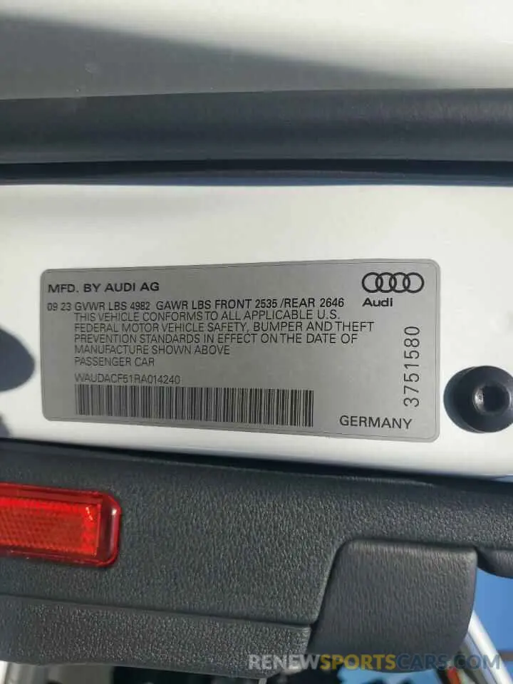 12 fotografías del automóvil dañado WAUDACF51RA014240 AUDI A5 2024