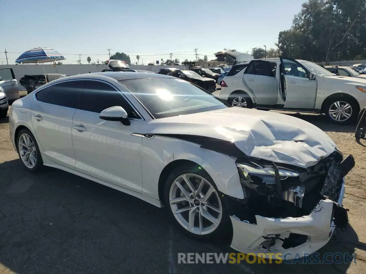 4 fotografías del automóvil dañado WAUDACF51RA014240 AUDI A5 2024