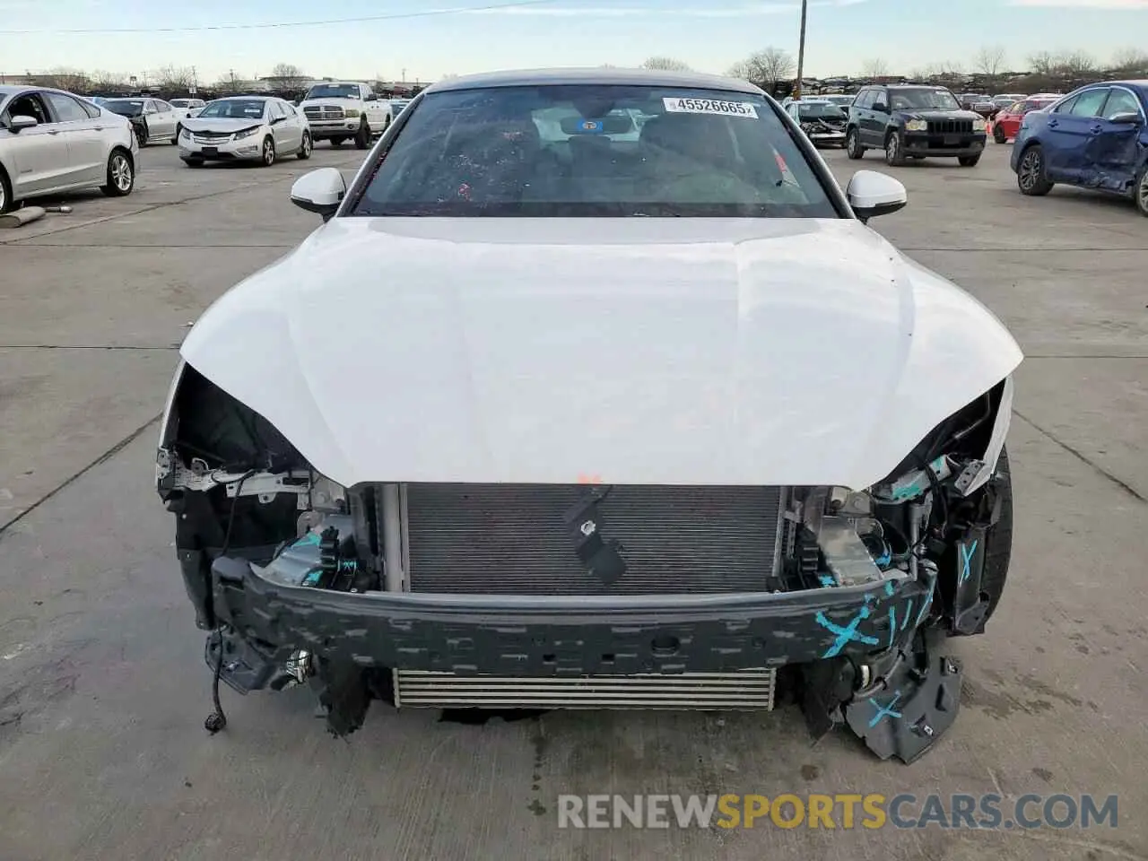 5 fotografías del automóvil dañado WAUDACF55RA081956 AUDI A5 2024