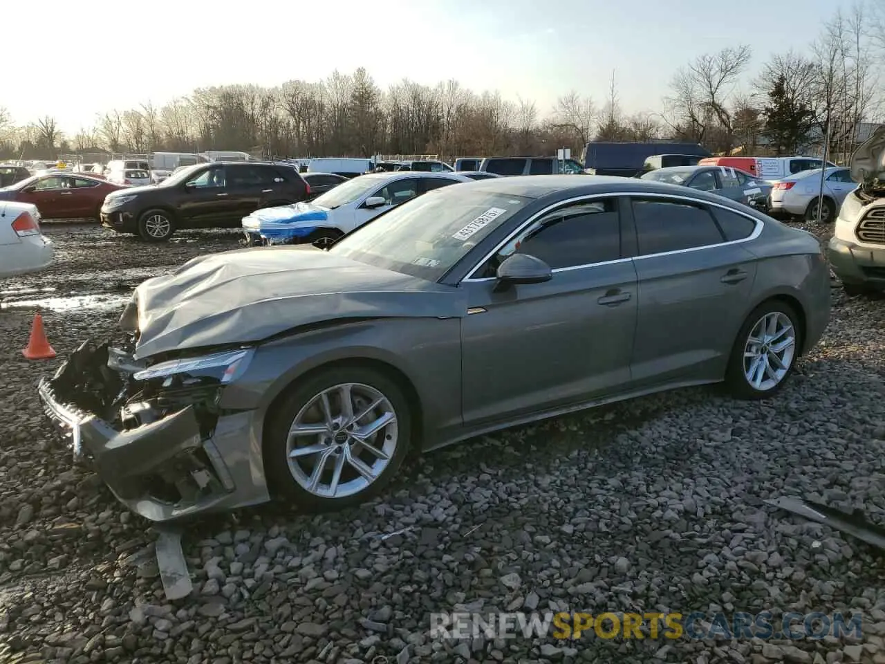1 fotografías del automóvil dañado WAUDACF57RA048442 AUDI A5 2024