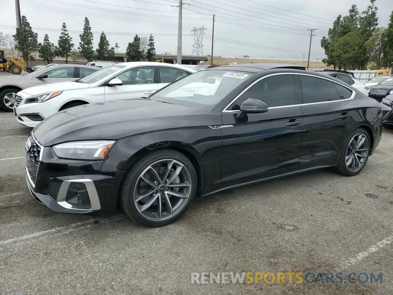 1 fotografías del automóvil dañado WAUDACF58RA109443 AUDI A5 2024
