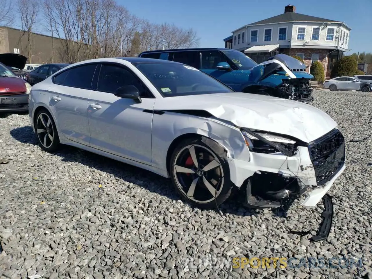 4 fotografías del automóvil dañado WAUFACF50RA098253 AUDI A5 2024
