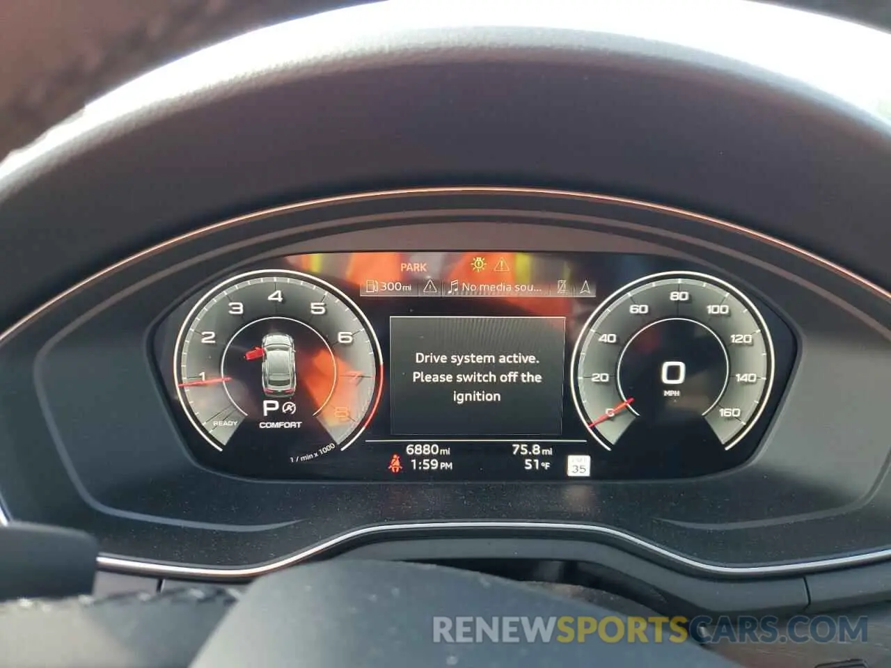 9 fotografías del automóvil dañado WAUFACF51RA065603 AUDI A5 2024