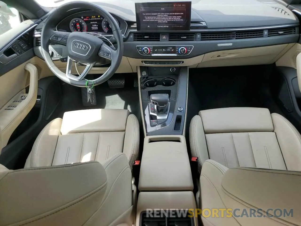 8 fotografías del automóvil dañado WAUFACF59RA083184 AUDI A5 2024