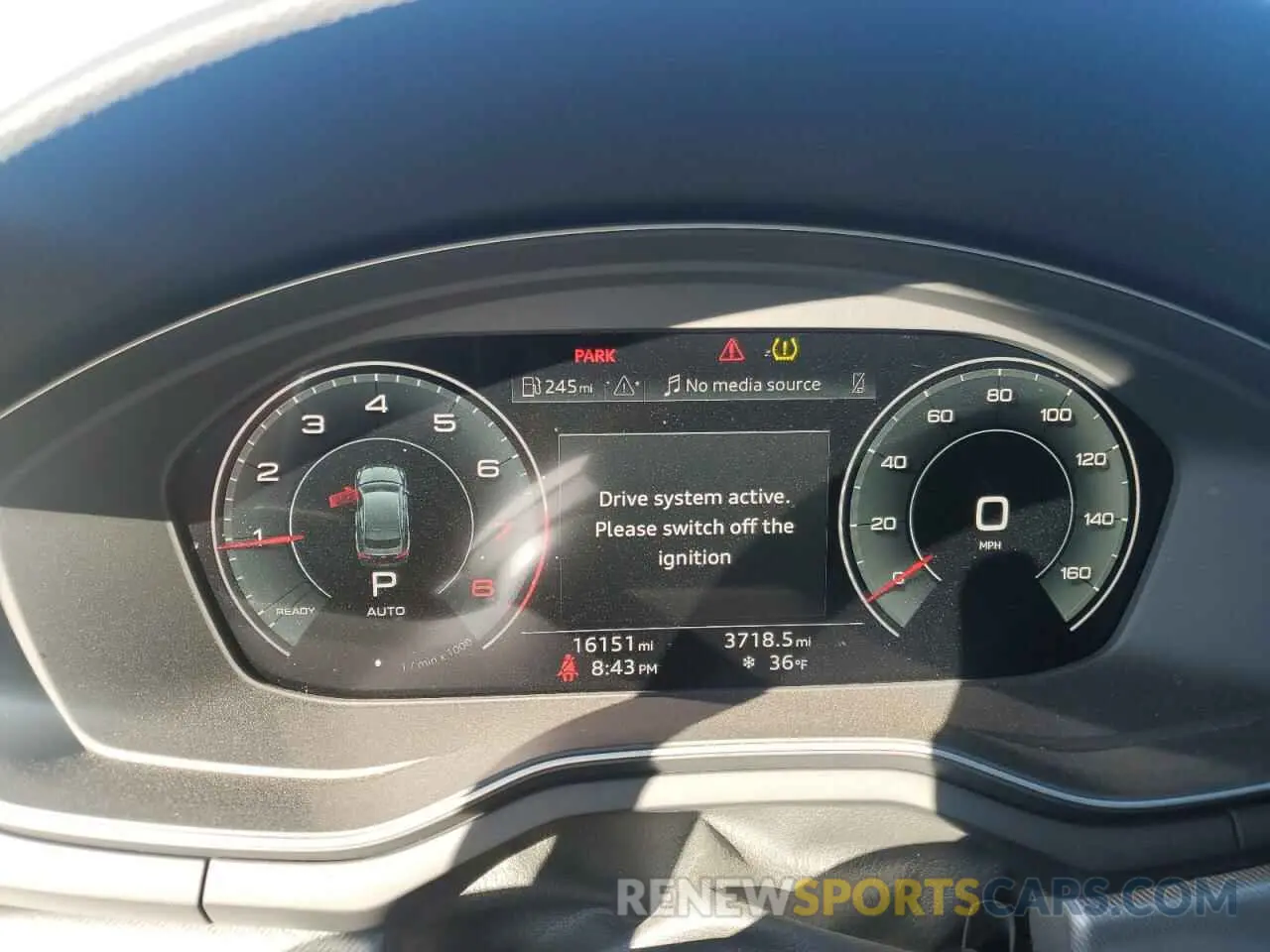 9 fotografías del automóvil dañado WAUFACF5XRA005724 AUDI A5 2024