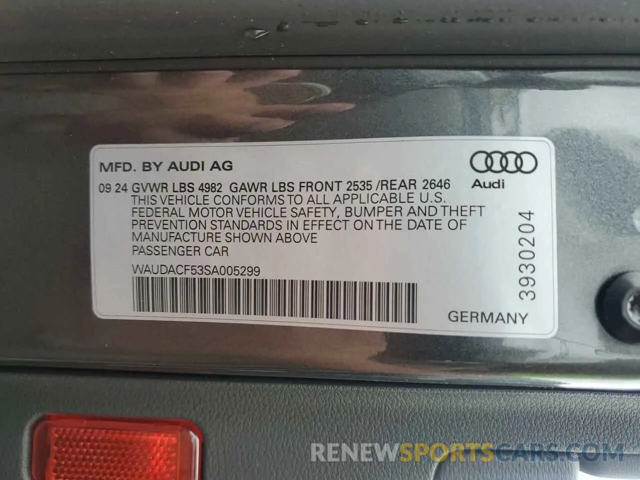 12 fotografías del automóvil dañado WAUDACF53SA005299 AUDI A5 2025