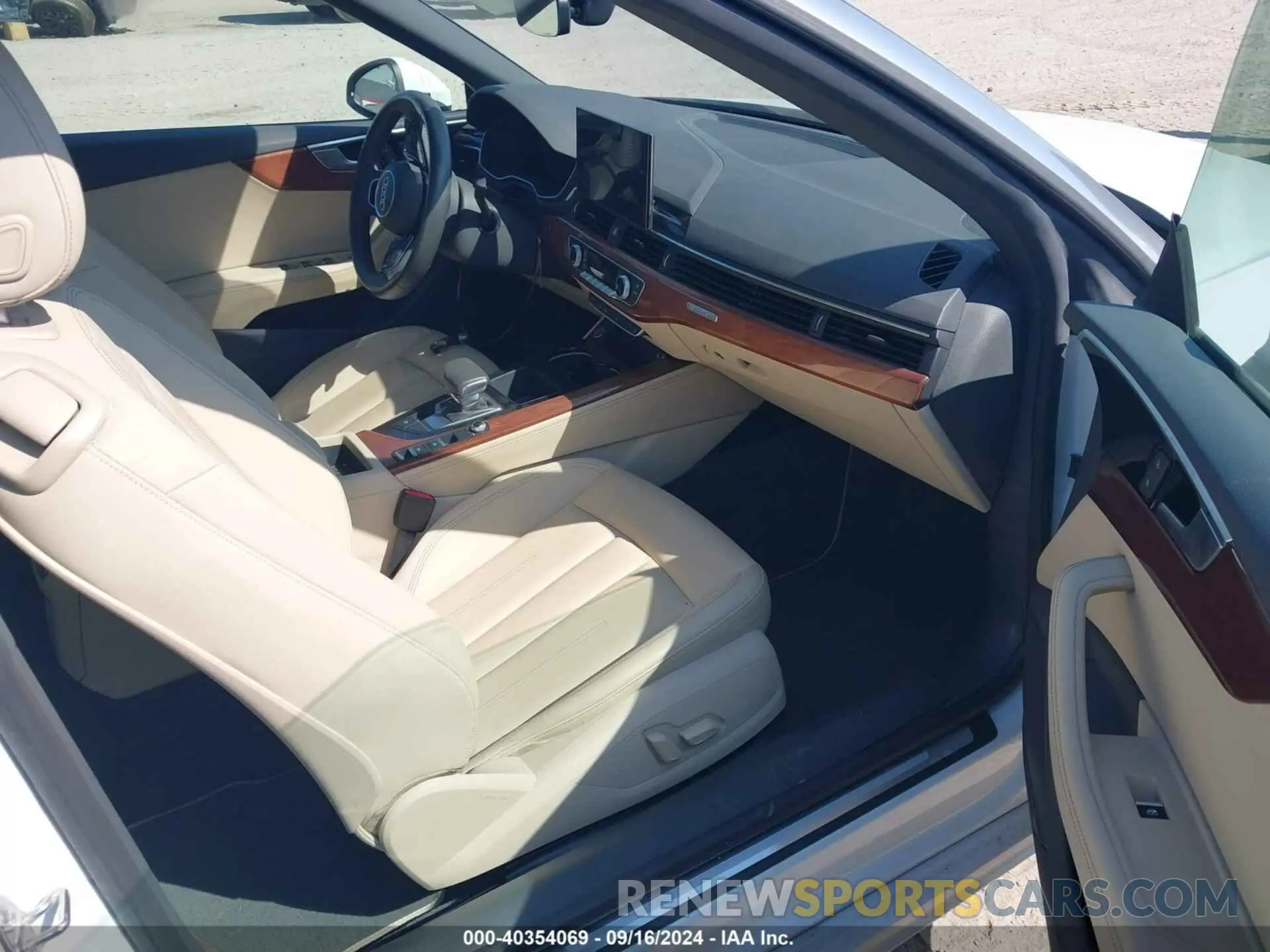 5 fotografías del automóvil dañado WAUWNGF57LN003389 AUDI A5 CABRIOLET 2020