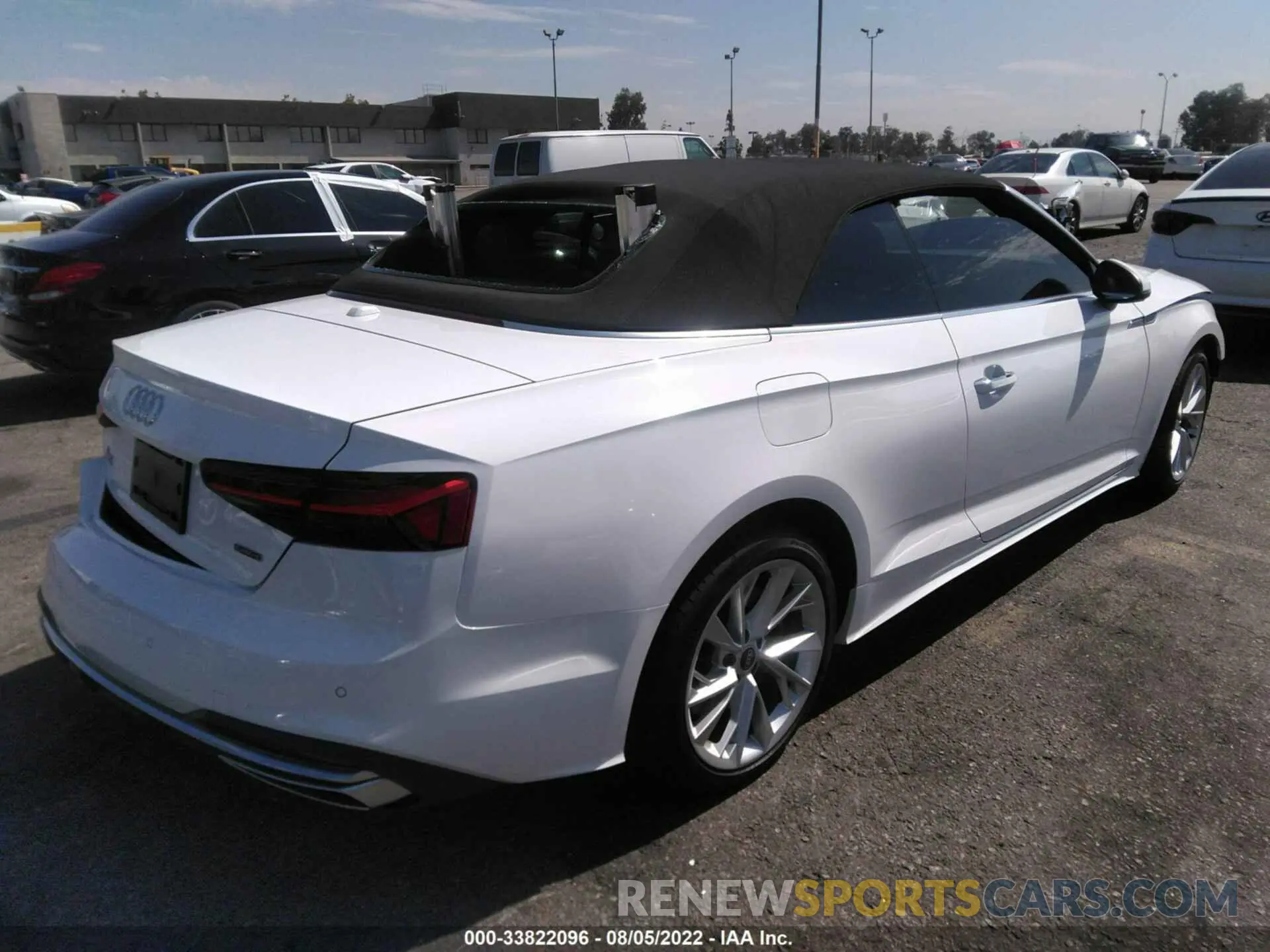 4 fotografías del automóvil dañado WAUWAGF53NN005512 AUDI A5 CABRIOLET 2022