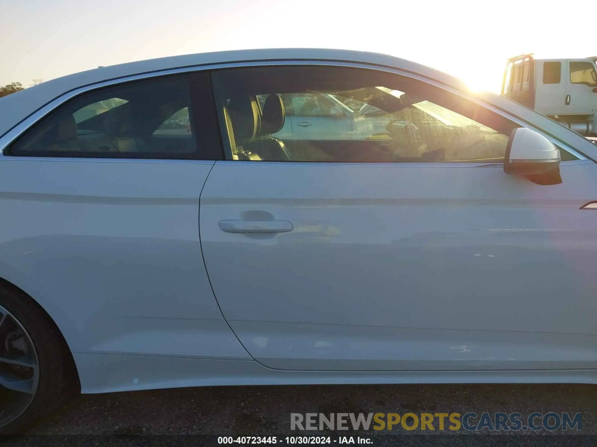 13 fotografías del automóvil dañado WAUTNAF52LA009317 AUDI A5 COUPE 2020