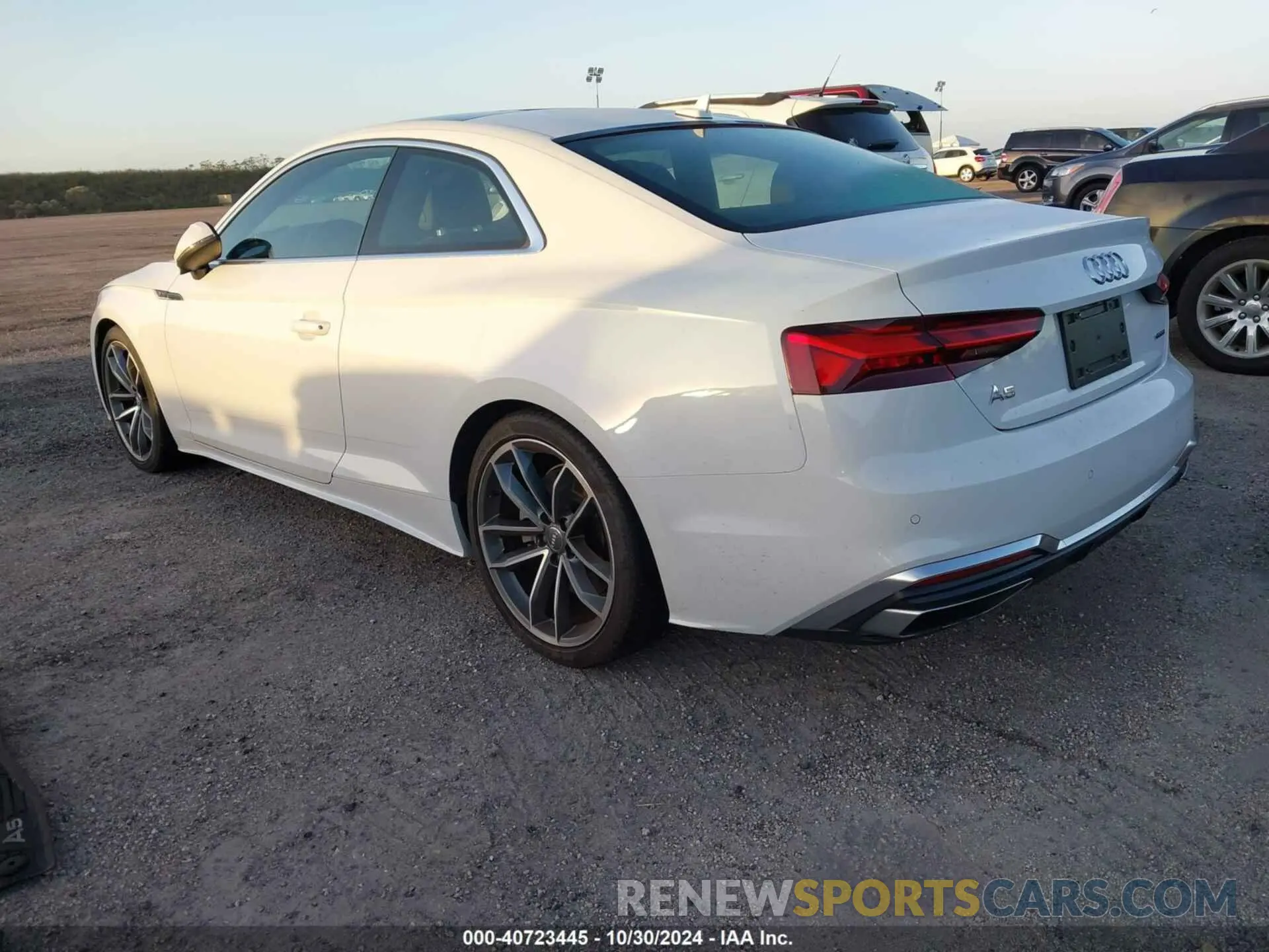3 fotografías del automóvil dañado WAUTNAF52LA009317 AUDI A5 COUPE 2020