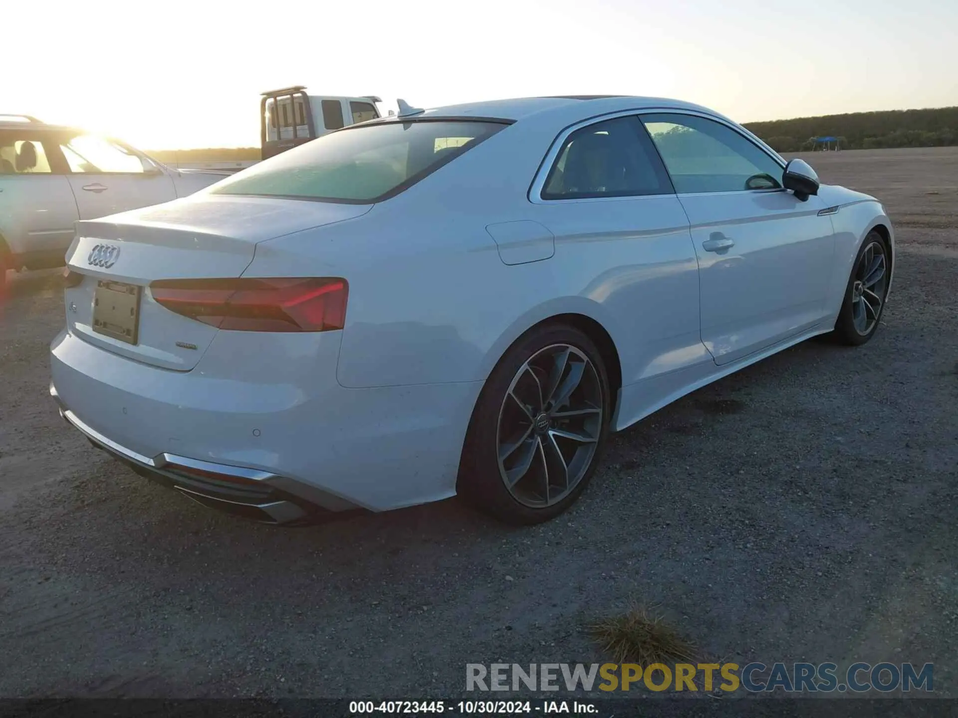 4 fotografías del automóvil dañado WAUTNAF52LA009317 AUDI A5 COUPE 2020
