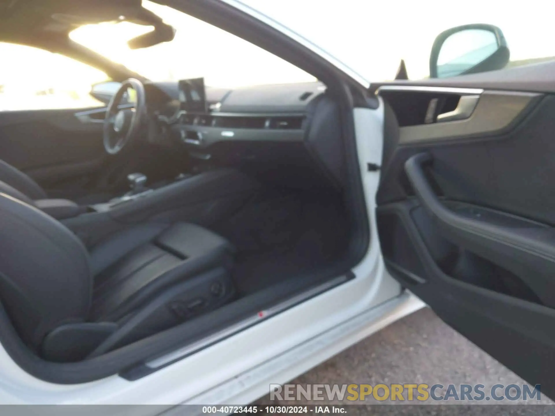 5 fotografías del automóvil dañado WAUTNAF52LA009317 AUDI A5 COUPE 2020