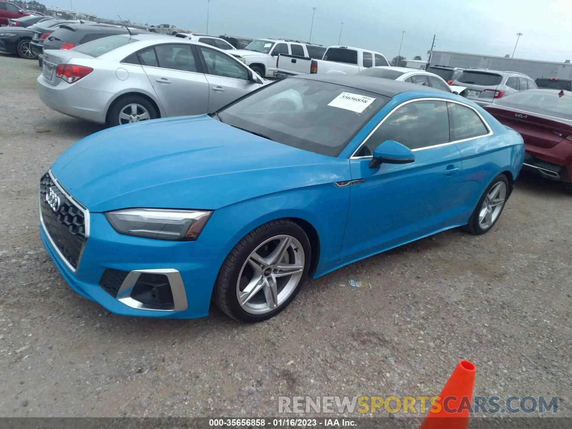 2 fotografías del automóvil dañado WAUSAAF56NA025482 AUDI A5 COUPE 2022