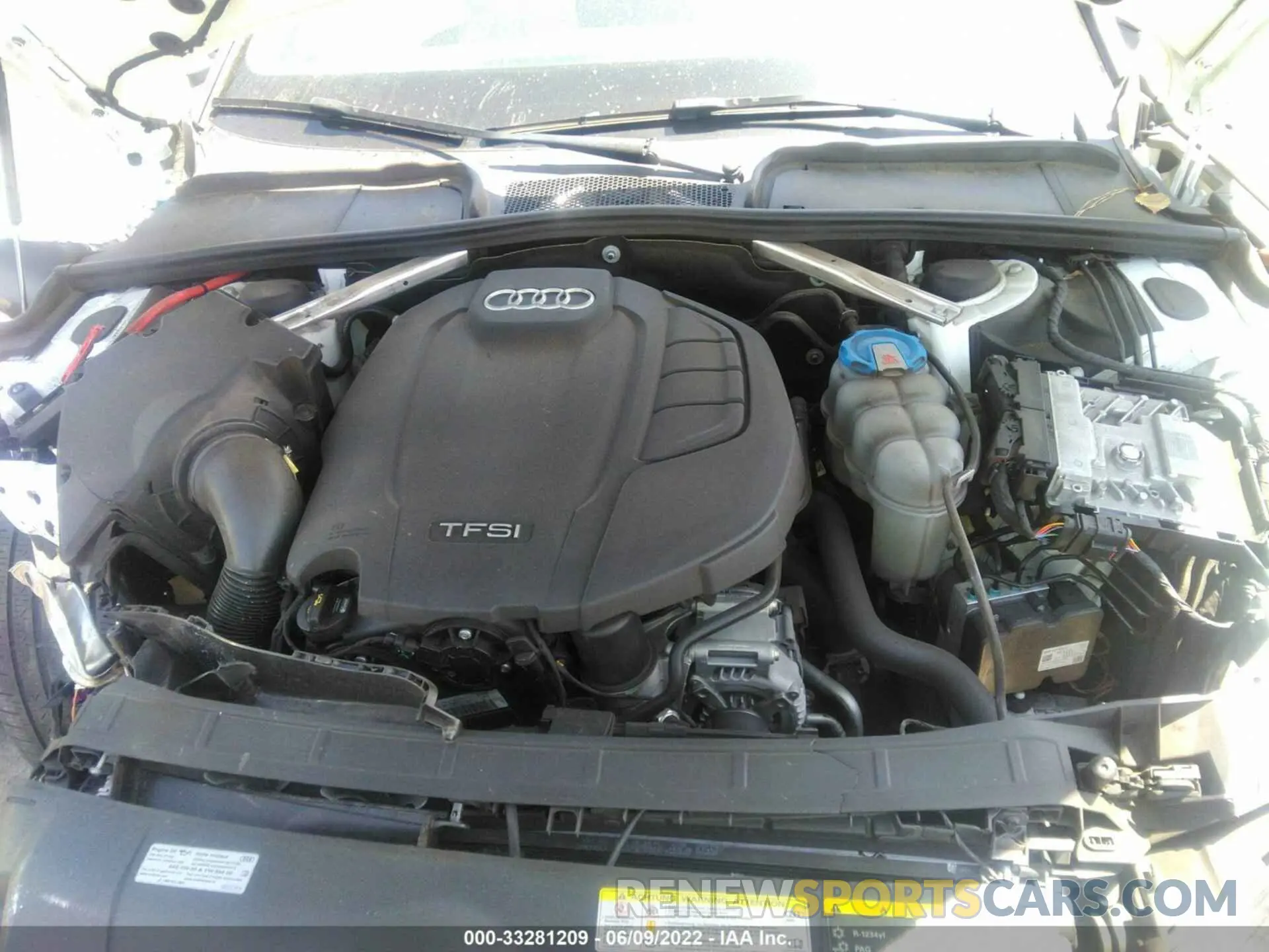 10 fotografías del automóvil dañado WAUBNCF5XKA022757 AUDI A5 SPORTBACK 2019