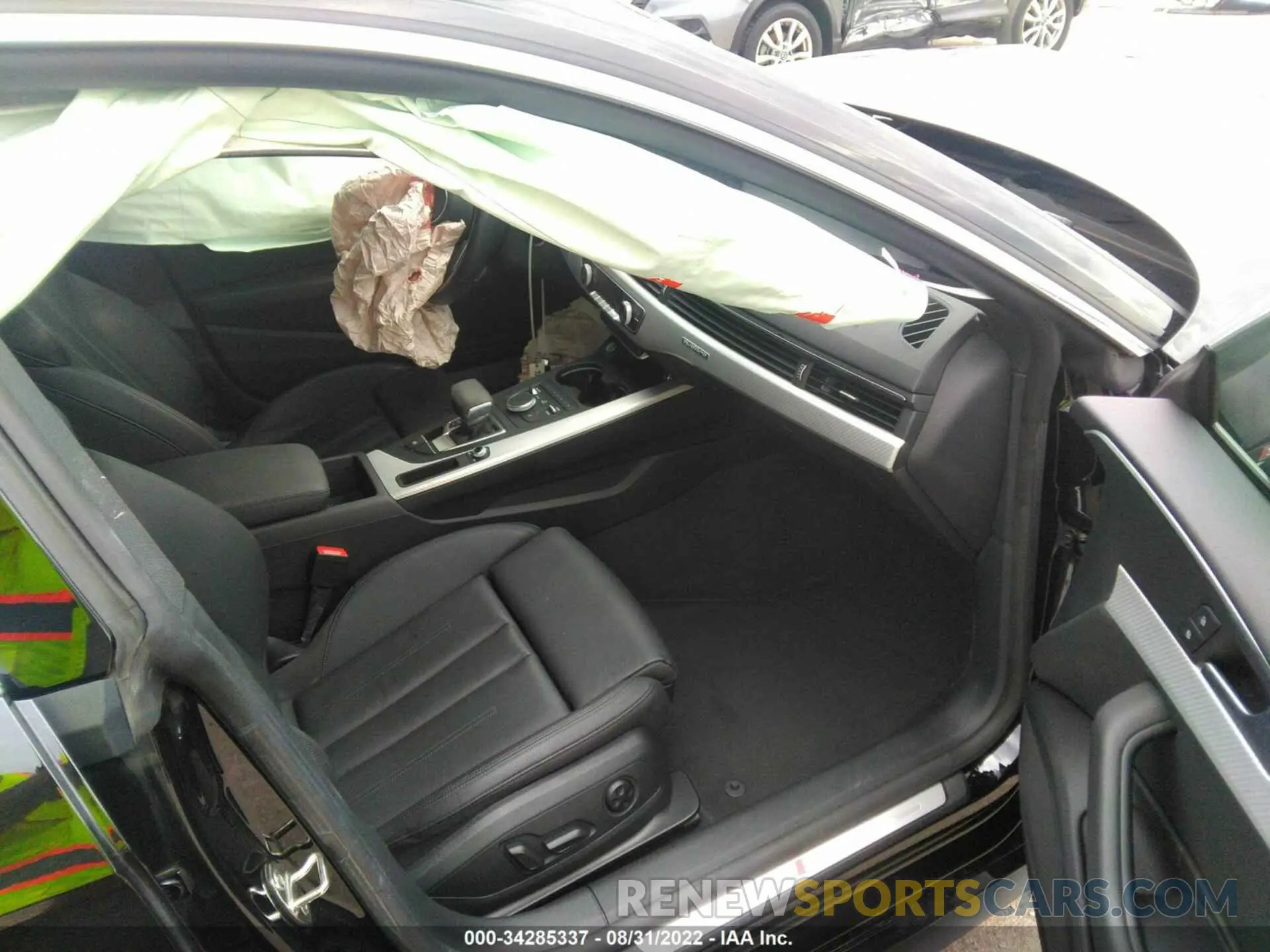 5 fotografías del automóvil dañado WAUDNCF58KA025424 AUDI A5 SPORTBACK 2019