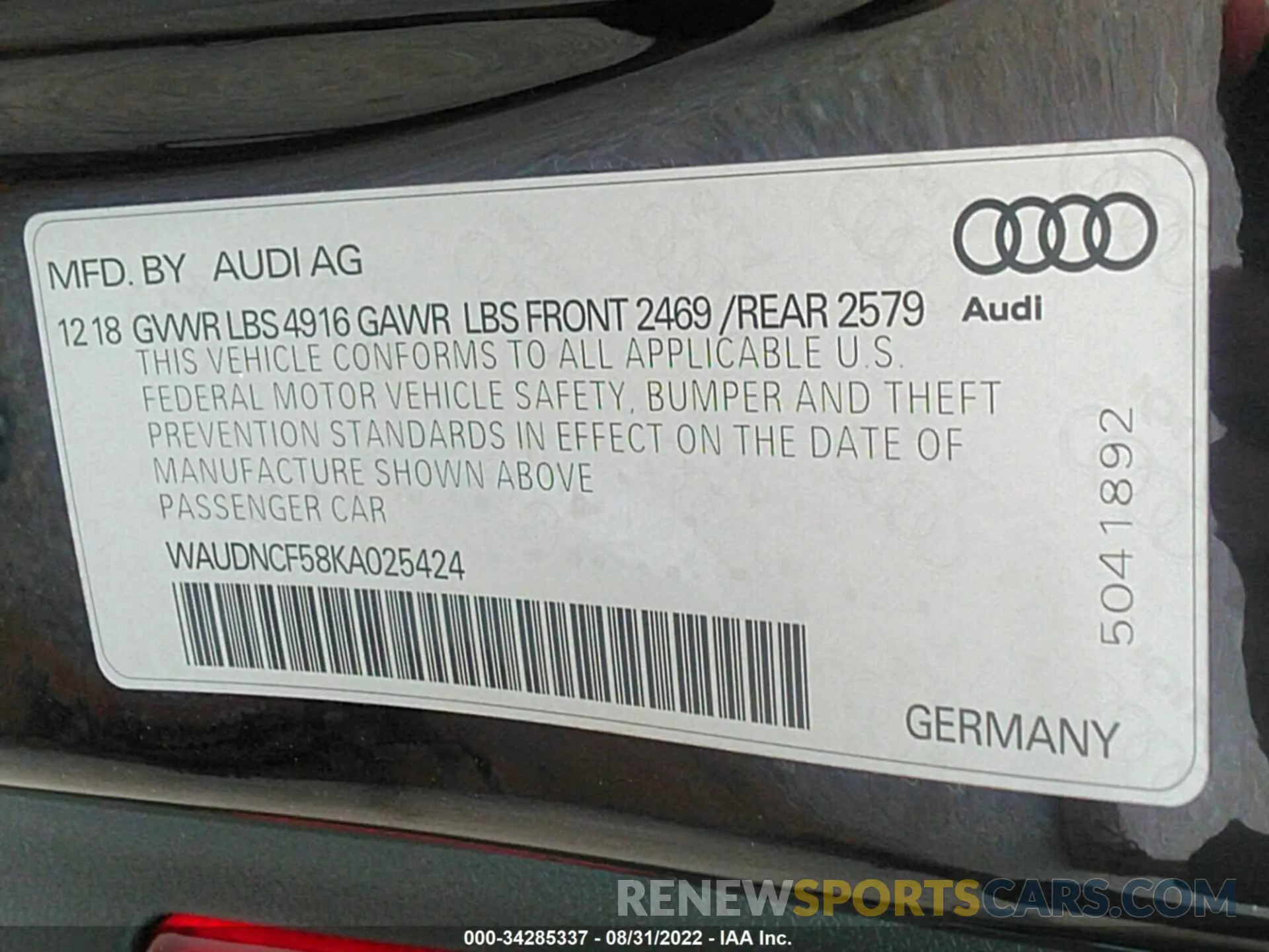 9 fotografías del automóvil dañado WAUDNCF58KA025424 AUDI A5 SPORTBACK 2019