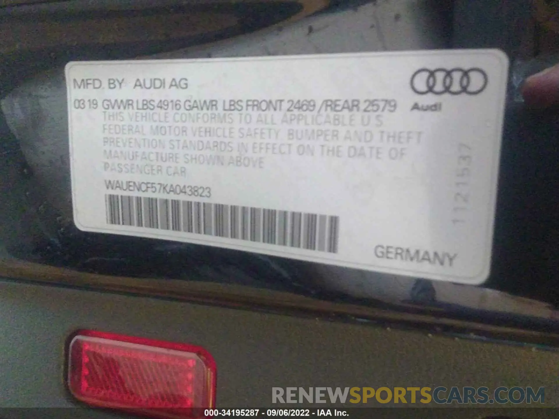 9 fotografías del automóvil dañado WAUENCF57KA043823 AUDI A5 SPORTBACK 2019
