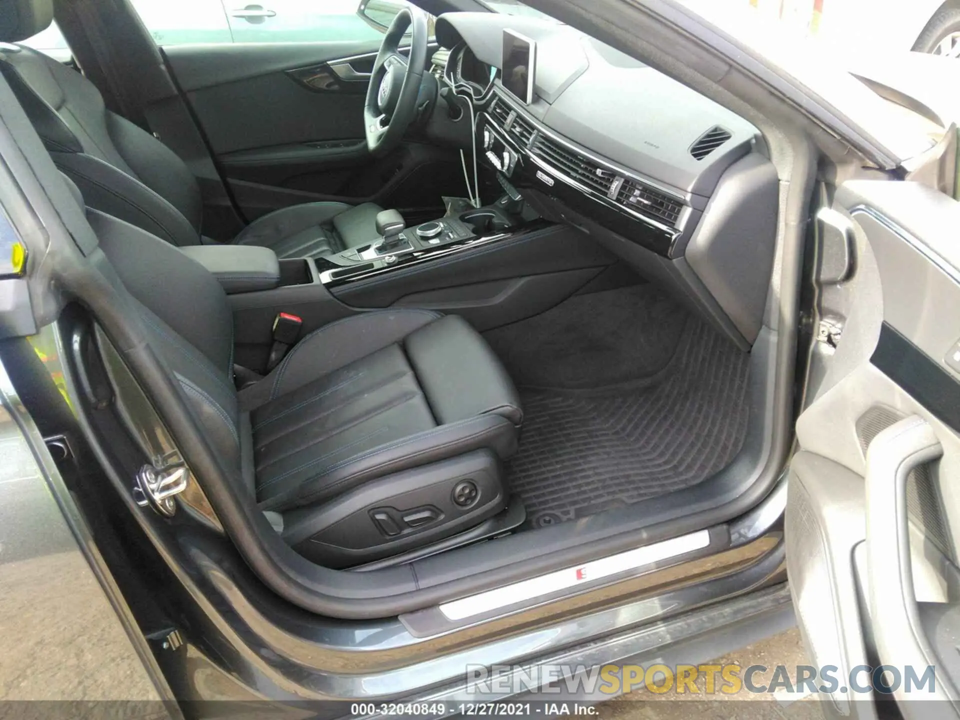5 fotografías del automóvil dañado WAUFNCF50KA032795 AUDI A5 SPORTBACK 2019