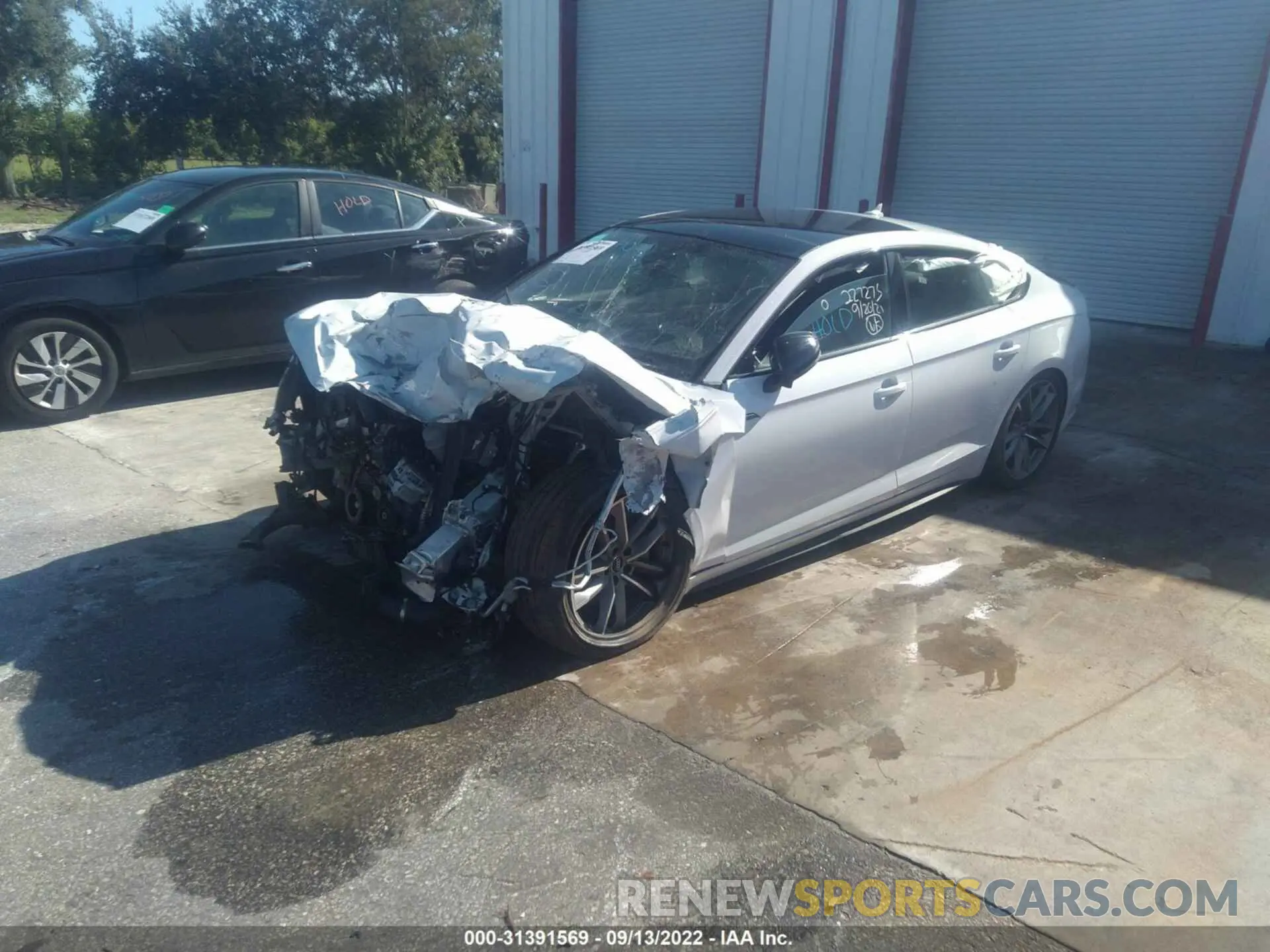 2 fotografías del automóvil dañado WAUFNCF56KA028105 AUDI A5 SPORTBACK 2019