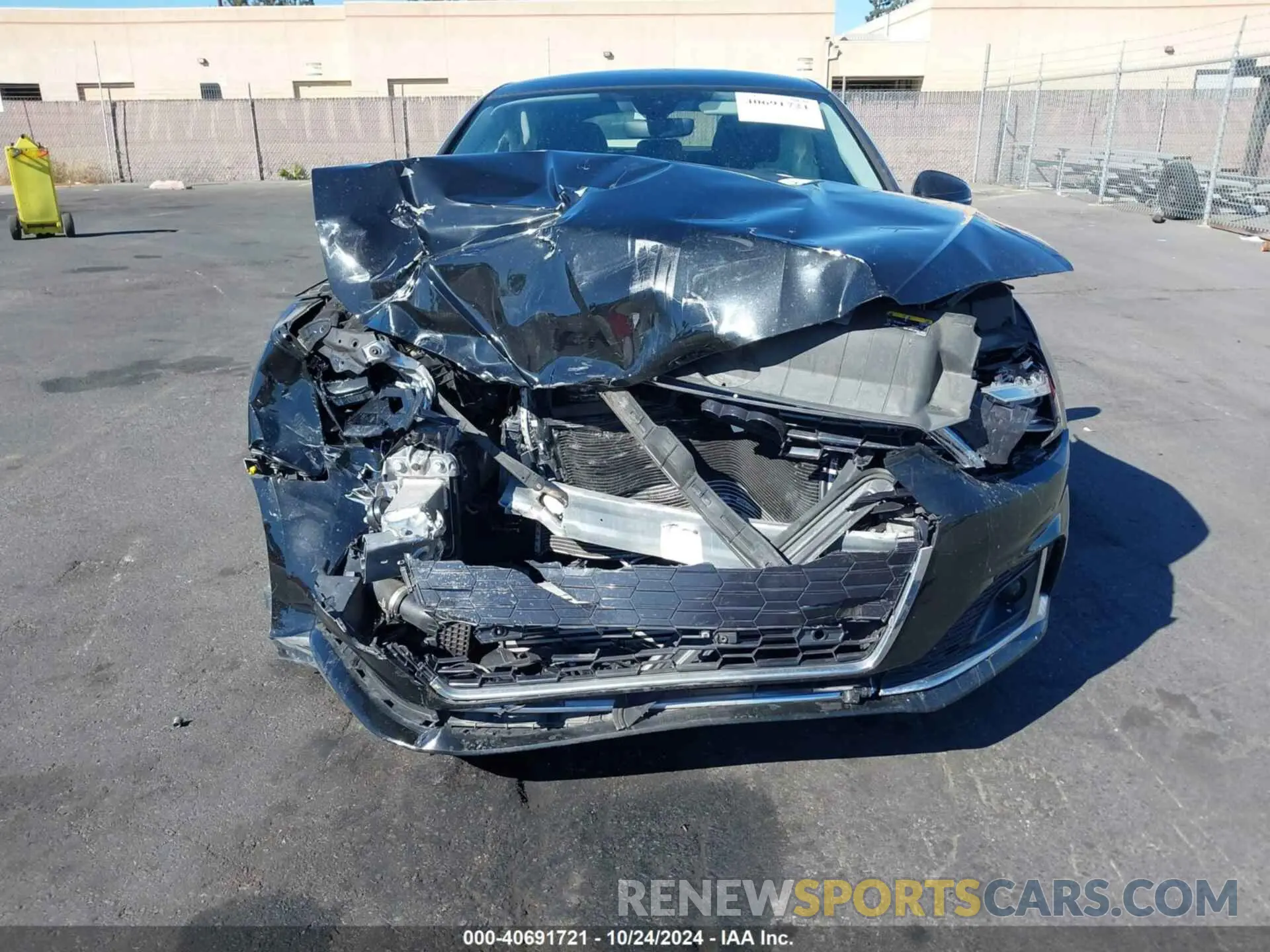 11 fotografías del automóvil dañado WAUABCF52MA026437 AUDI A5 SPORTBACK 2021