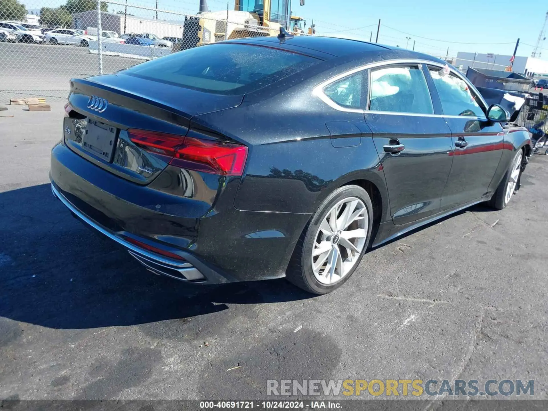 4 fotografías del automóvil dañado WAUABCF52MA026437 AUDI A5 SPORTBACK 2021